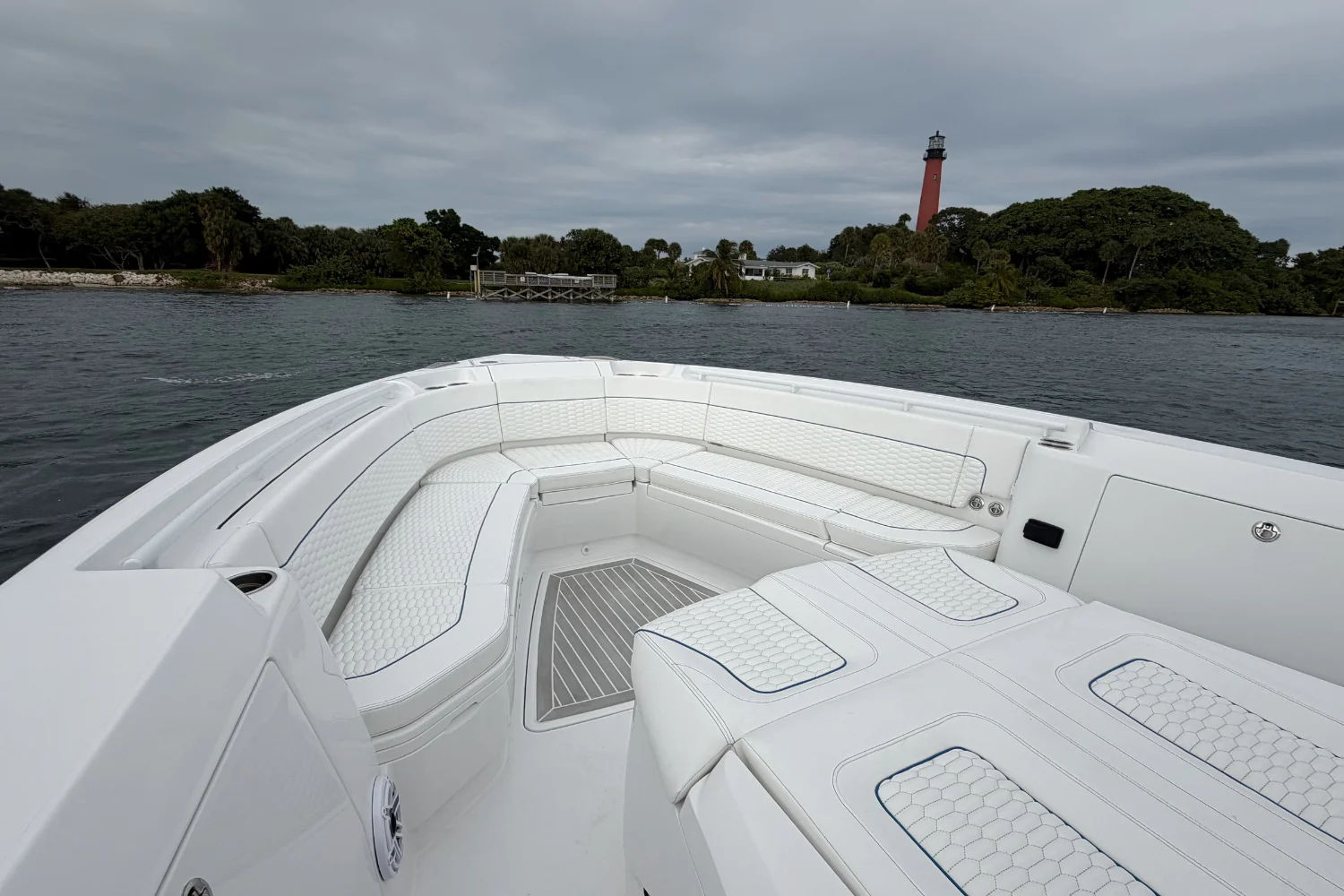 2025 Intrepid 41 Panacea Image Thumbnail #24