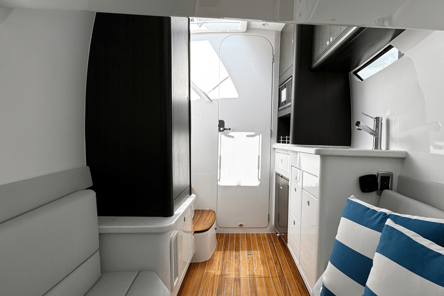 2025 Intrepid 41 PANACEA Image Thumbnail #19