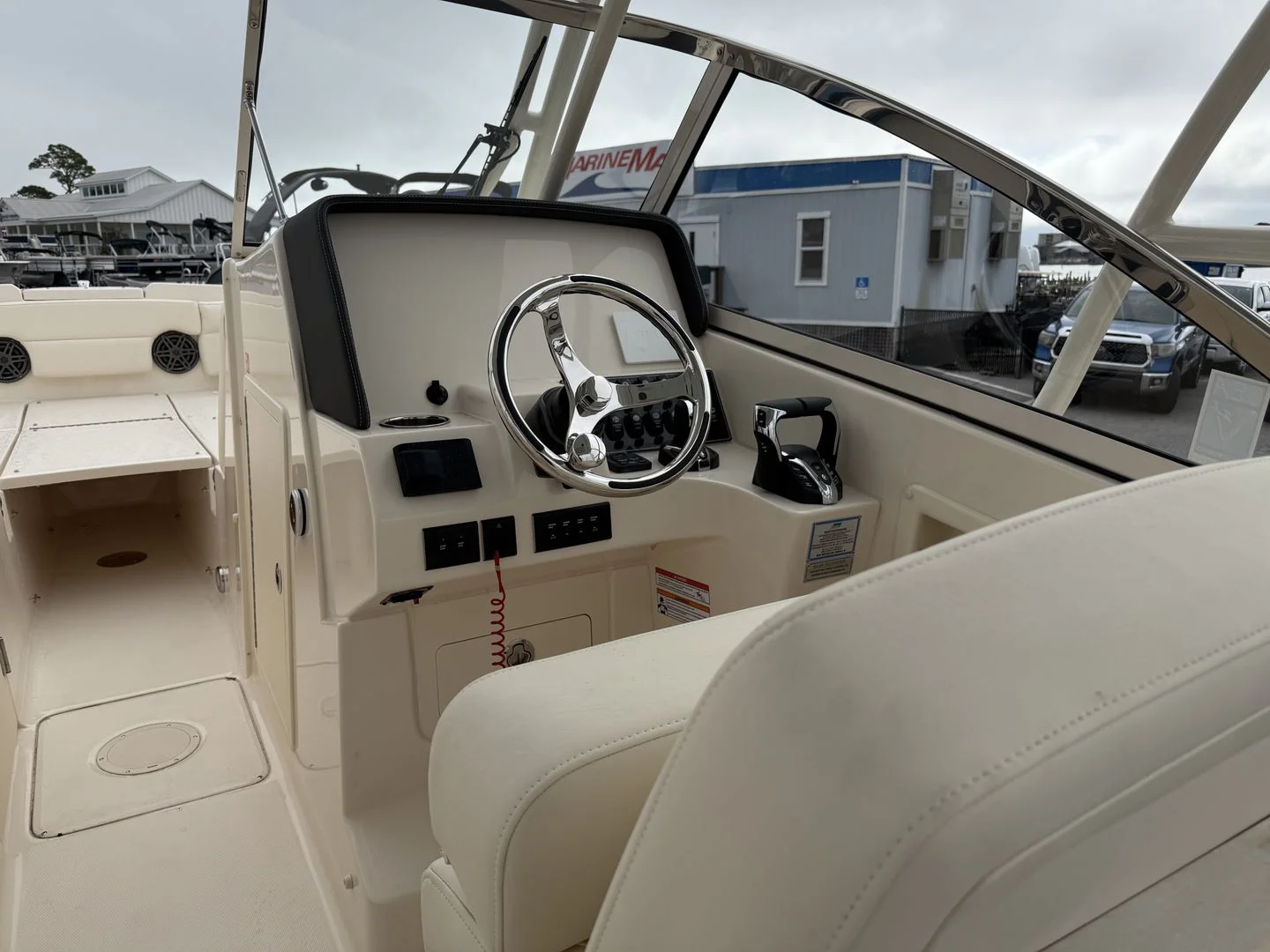 2026 Grady-White Freedom 275 Image Thumbnail #24