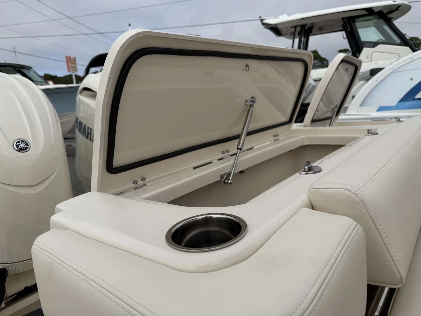 2026 Grady-White Freedom 275 Image Thumbnail #16