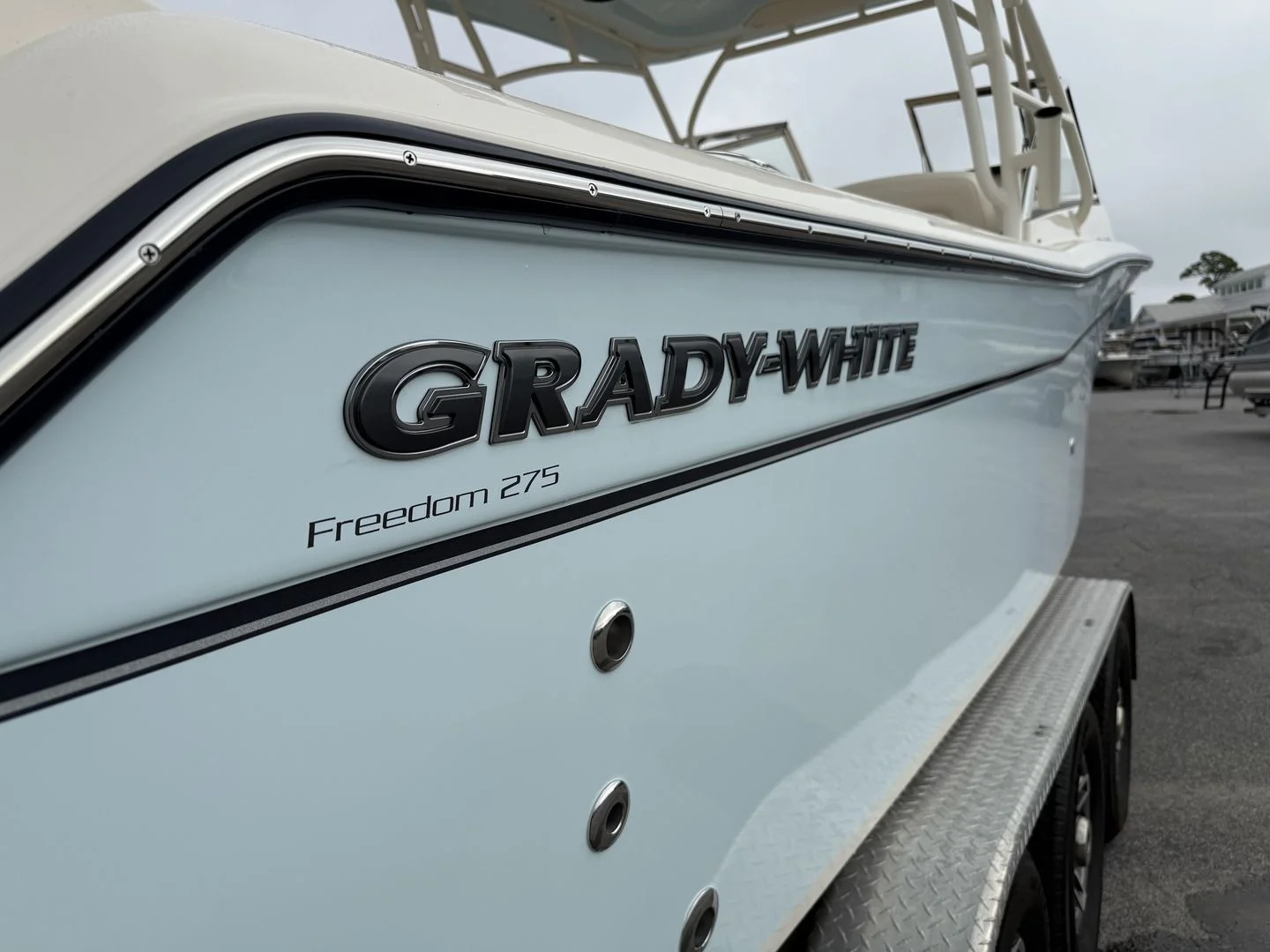 2026 Grady-White Freedom 275 Image Thumbnail #1