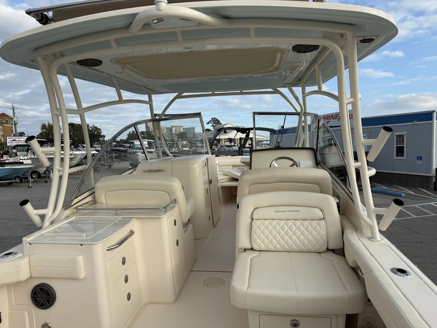2026 Grady-White Freedom 285 Image Thumbnail #14