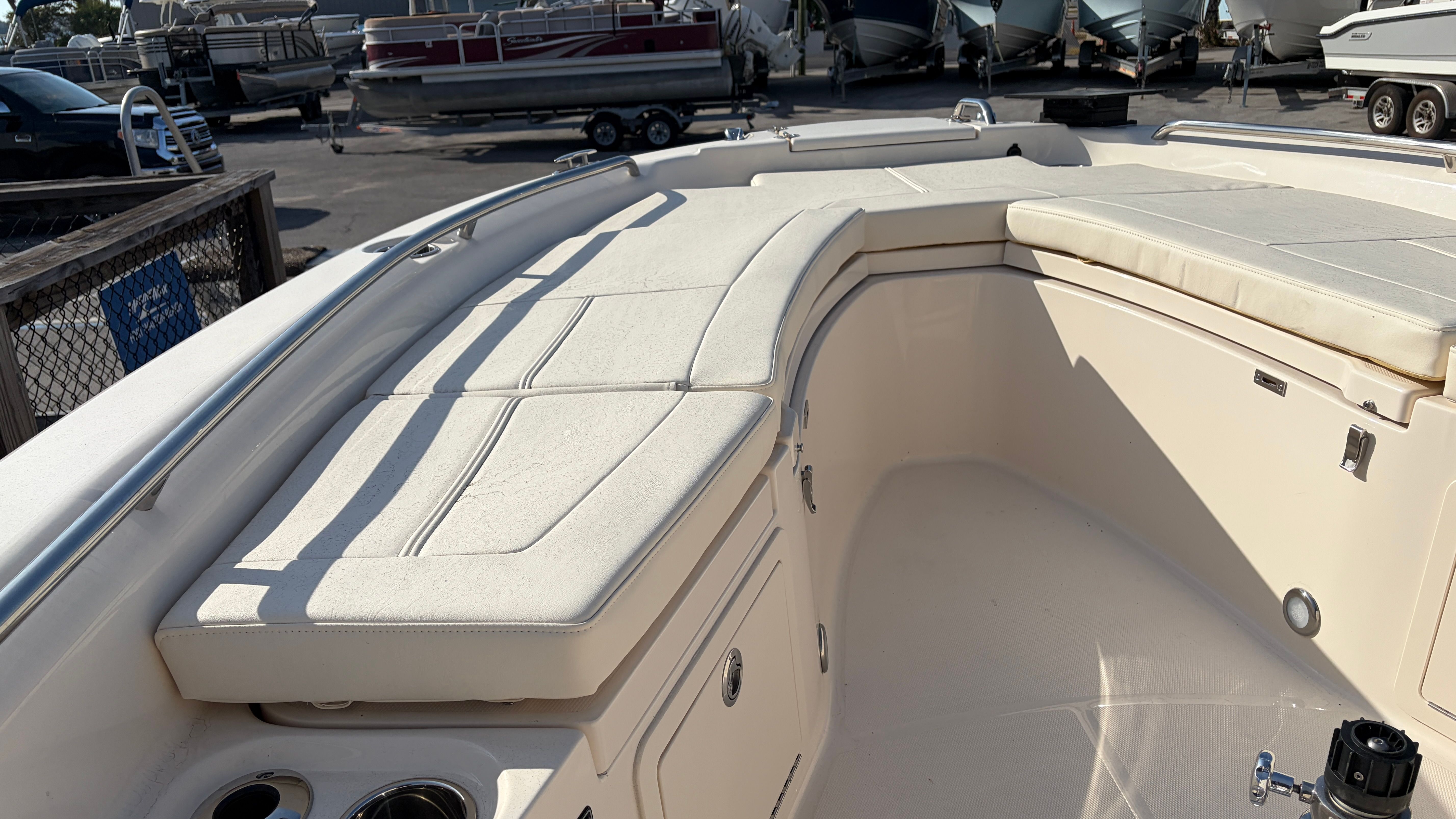 2026 Grady-White 251 CE Image Thumbnail #8