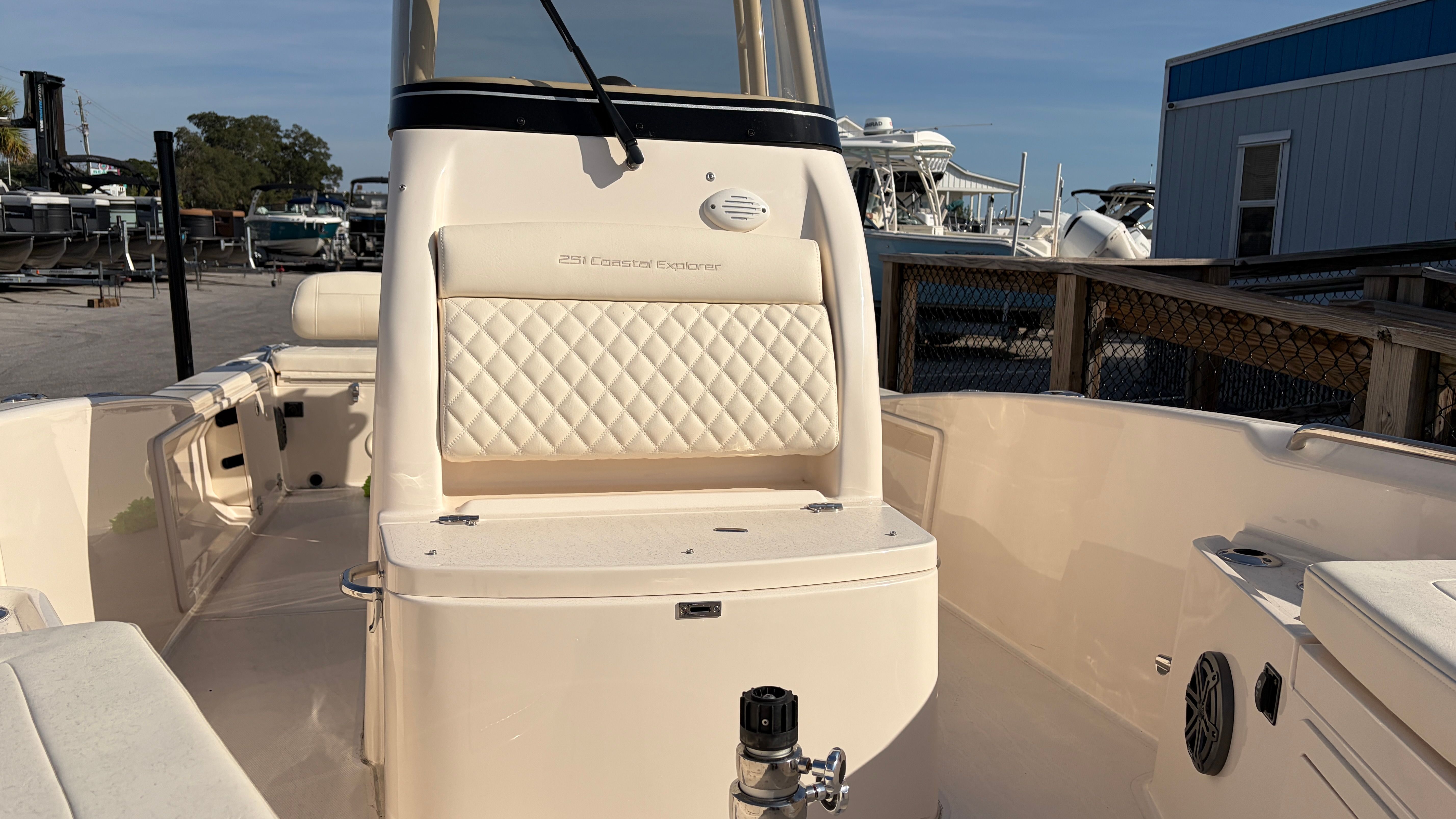 2026 Grady-White 251 CE Image Thumbnail #10