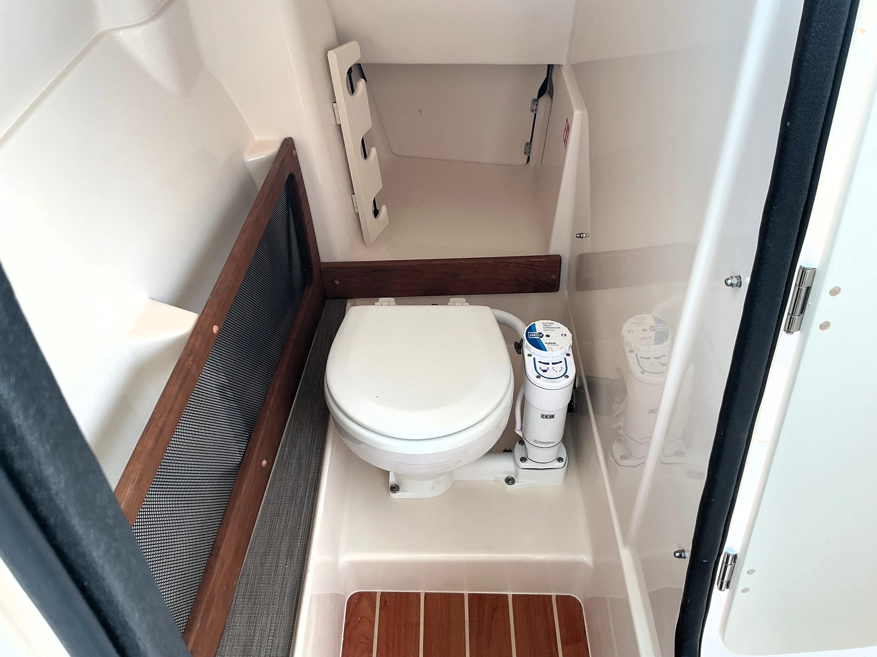 2026 Grady-White Freedom 275 Image Thumbnail #24