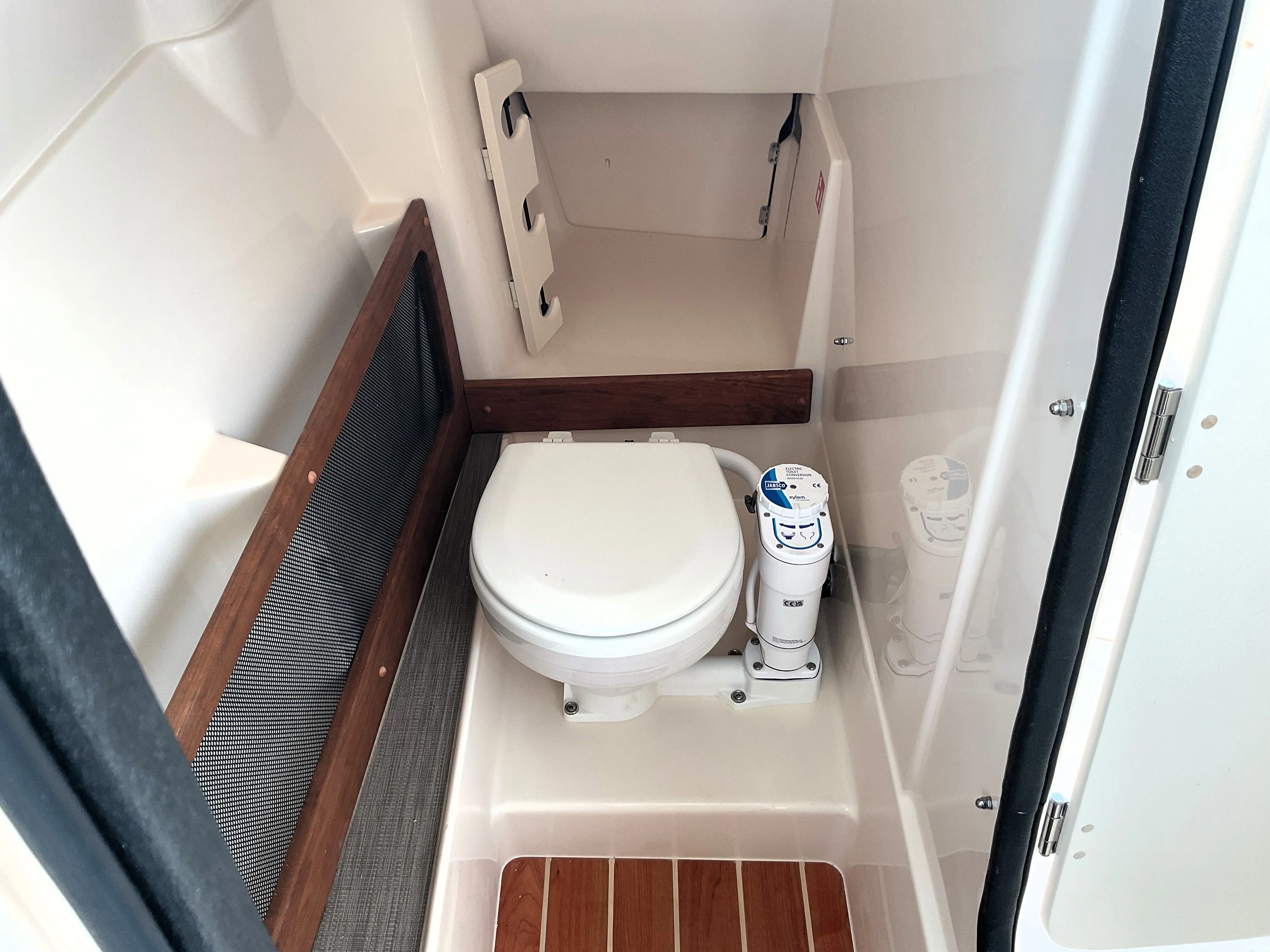 2026 Grady-White Freedom 275 Image Thumbnail #24