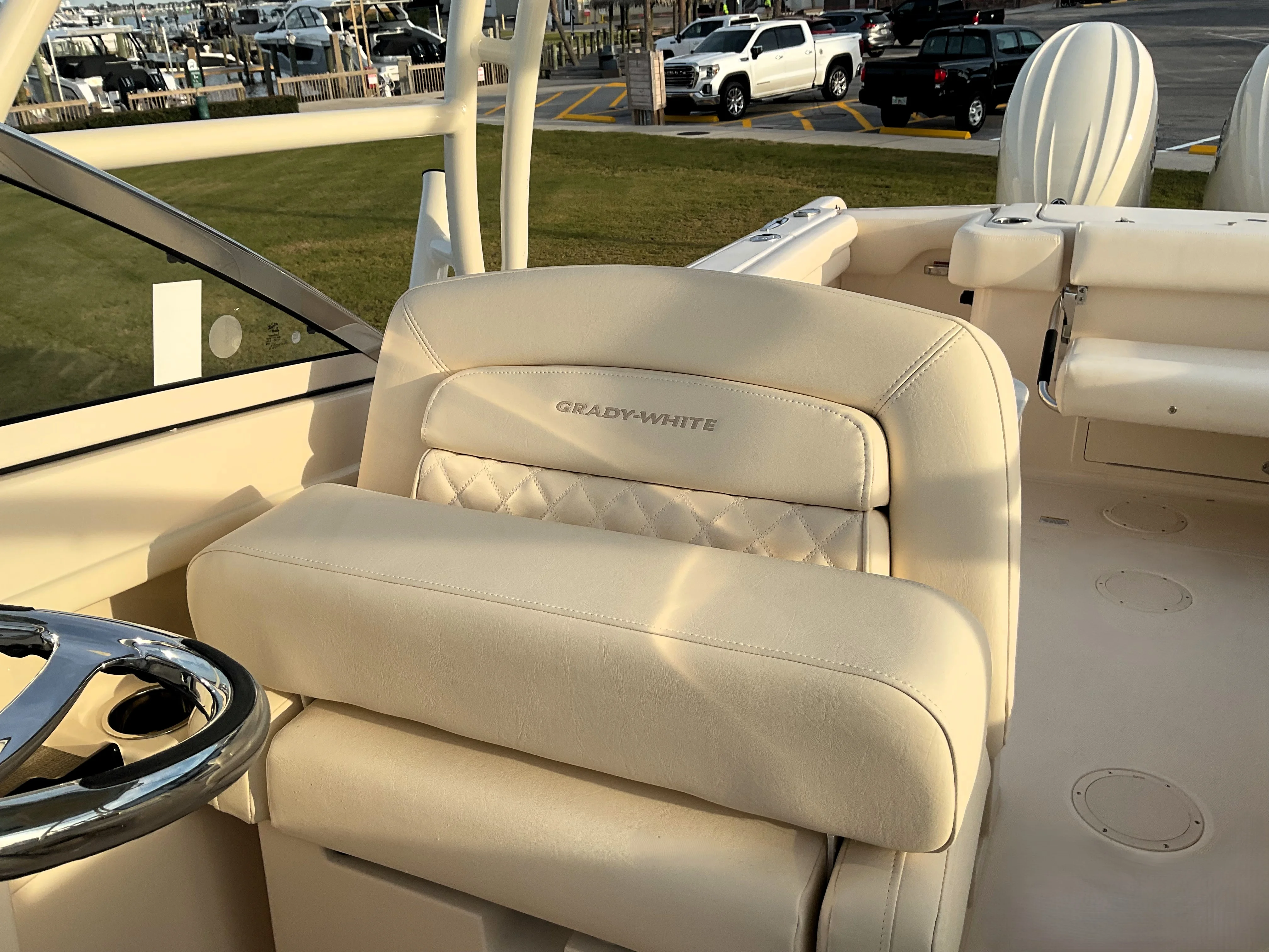2026 Grady-White Freedom 275 Image Thumbnail #19