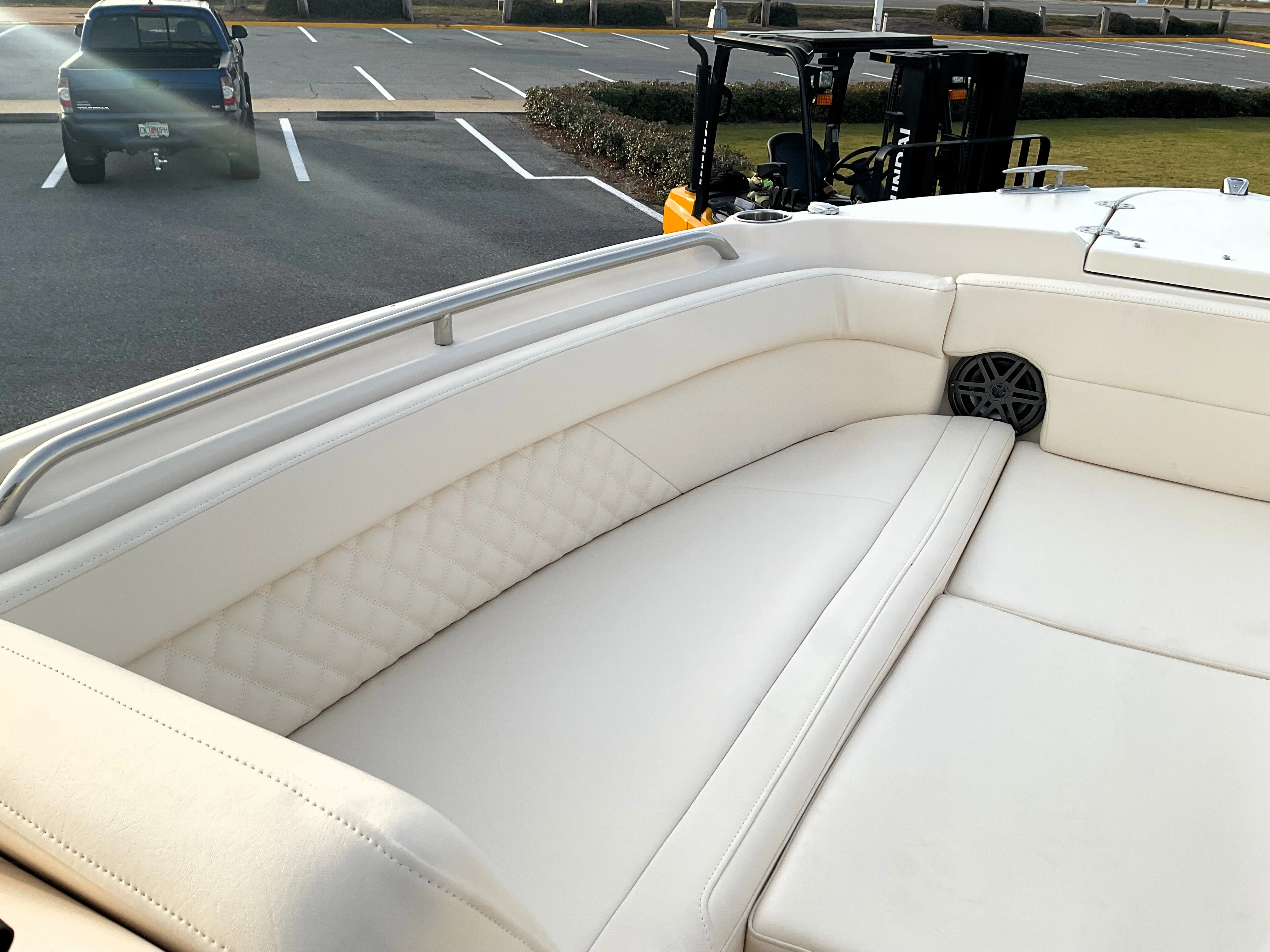 2026 Grady-White Freedom 275 Image Thumbnail #28