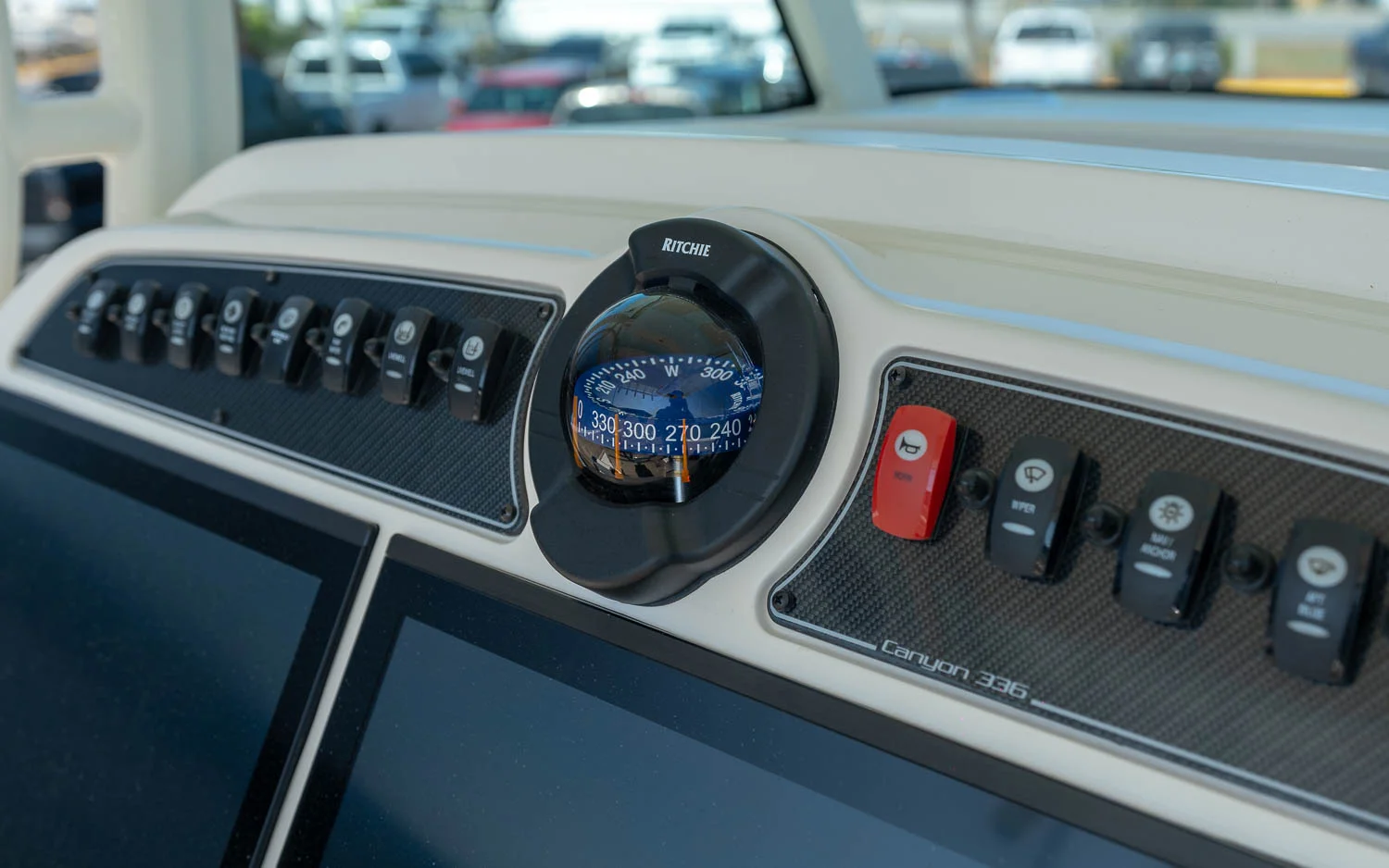 2026 Grady-White Canyon 336 Image Thumbnail #30