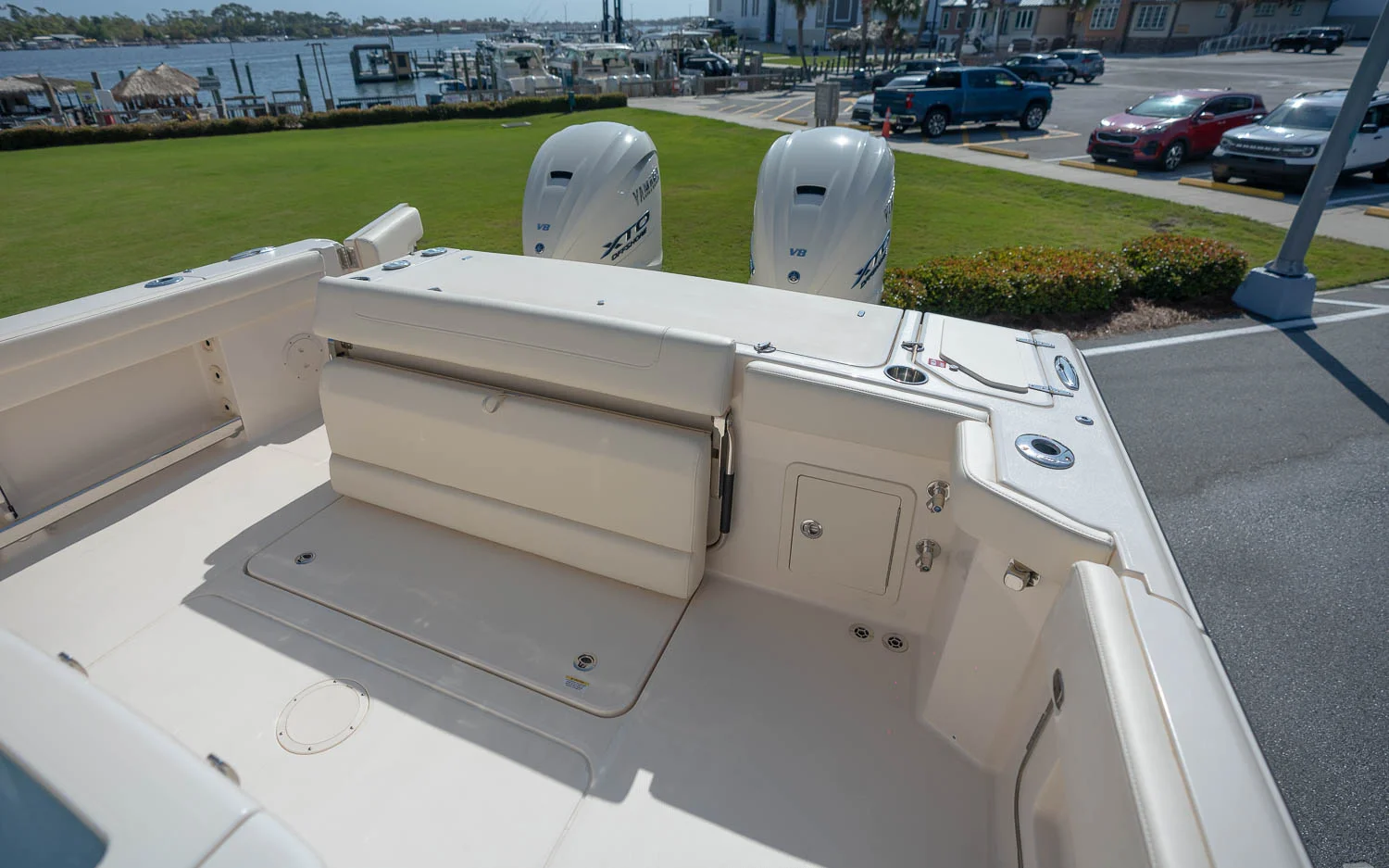 2026 Grady-White Canyon 336 Image Thumbnail #47