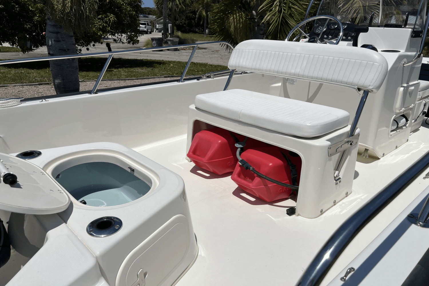 2014 Boston Whaler 170 MONTAUK Image Thumbnail #19