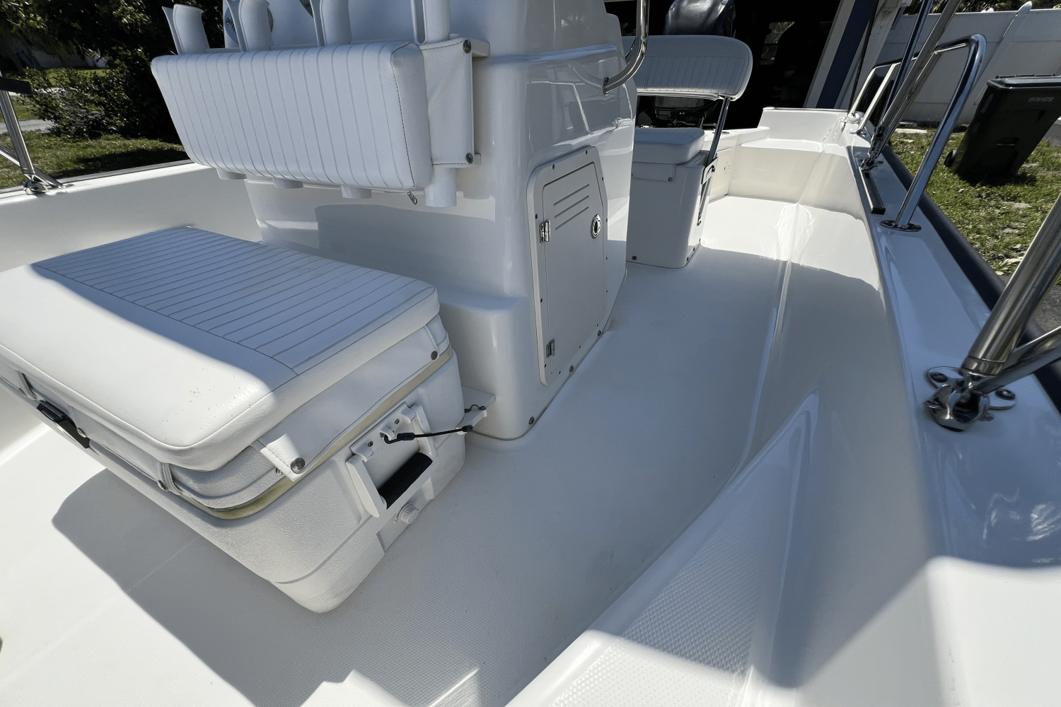 2014 Boston Whaler 170 MONTAUK Image Thumbnail #32