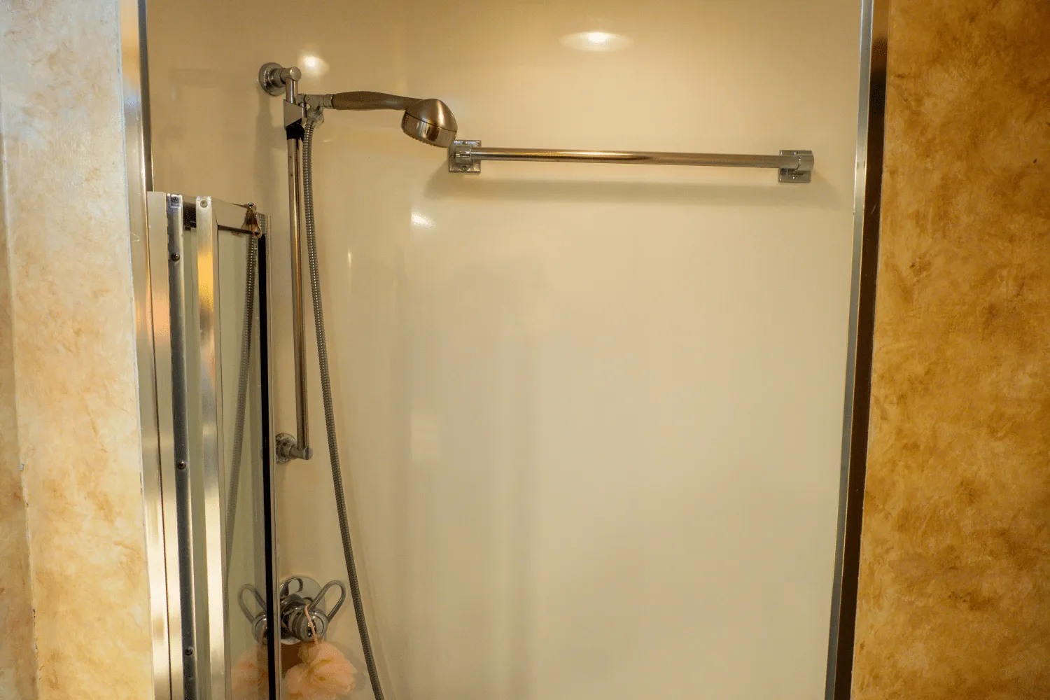 1996 Hatteras 54 CONVERTIBLE Image Thumbnail #33