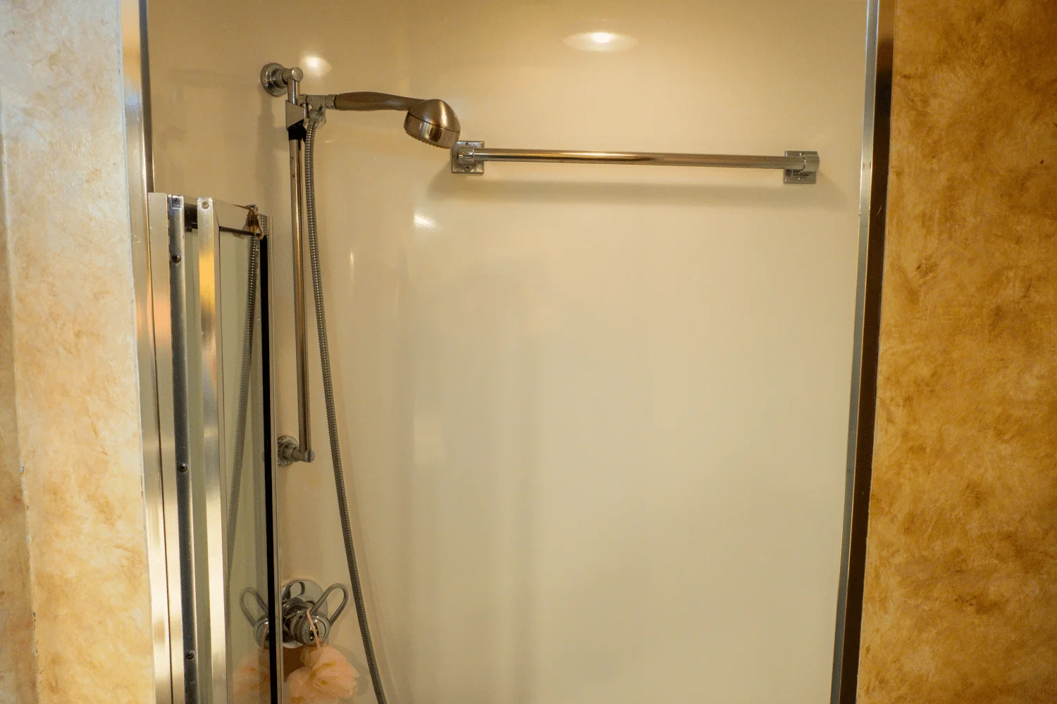 1996 Hatteras 54 CONVERTIBLE Image Thumbnail #33