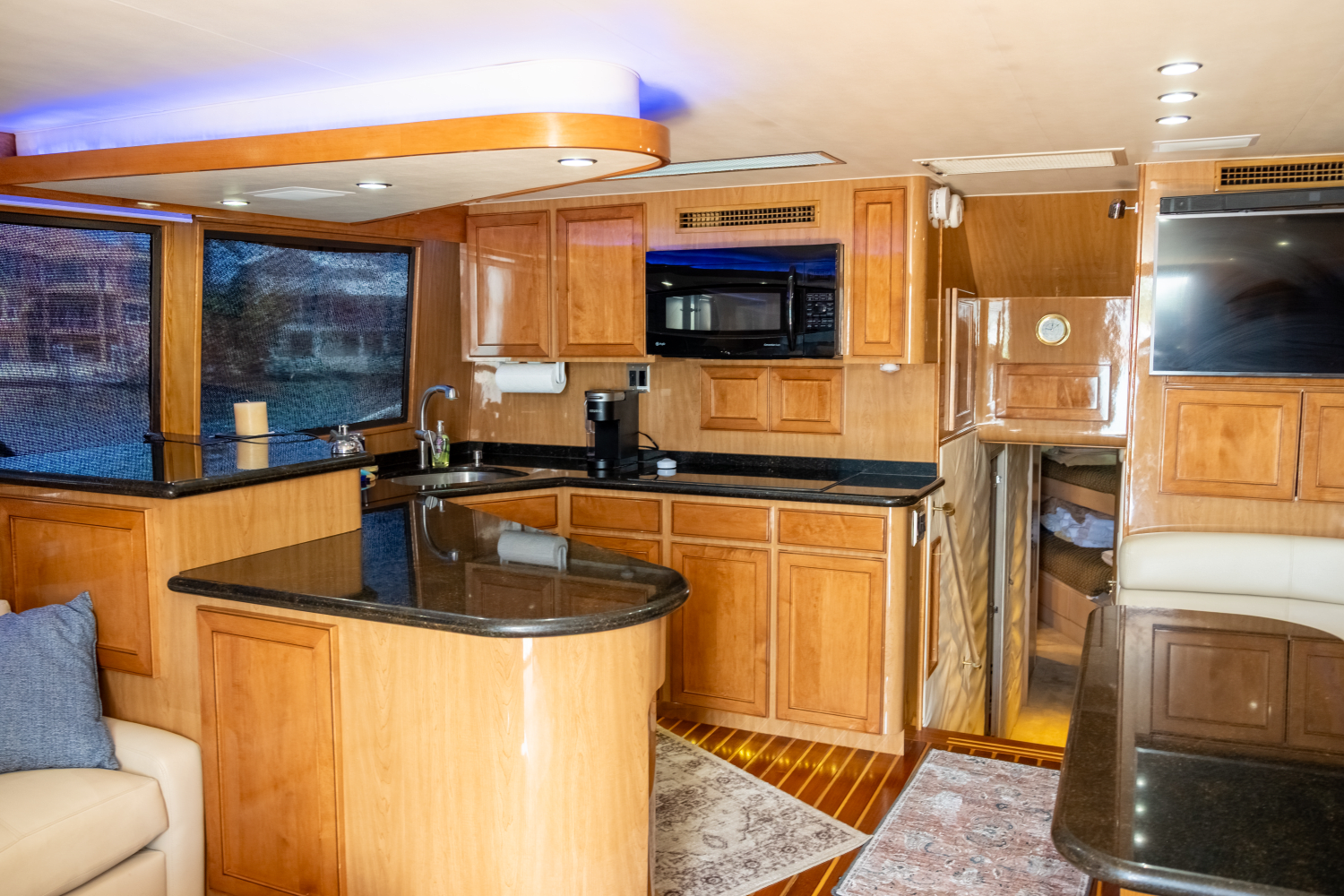 1996 Hatteras
                                                             54 CONVERTIBLE Image Thumbnail #52