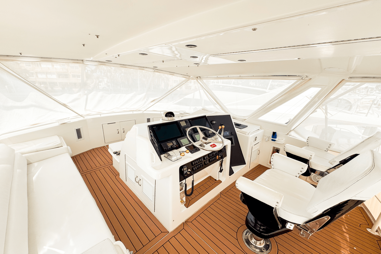 1996 Hatteras
                                                             54 CONVERTIBLE Image Thumbnail #65