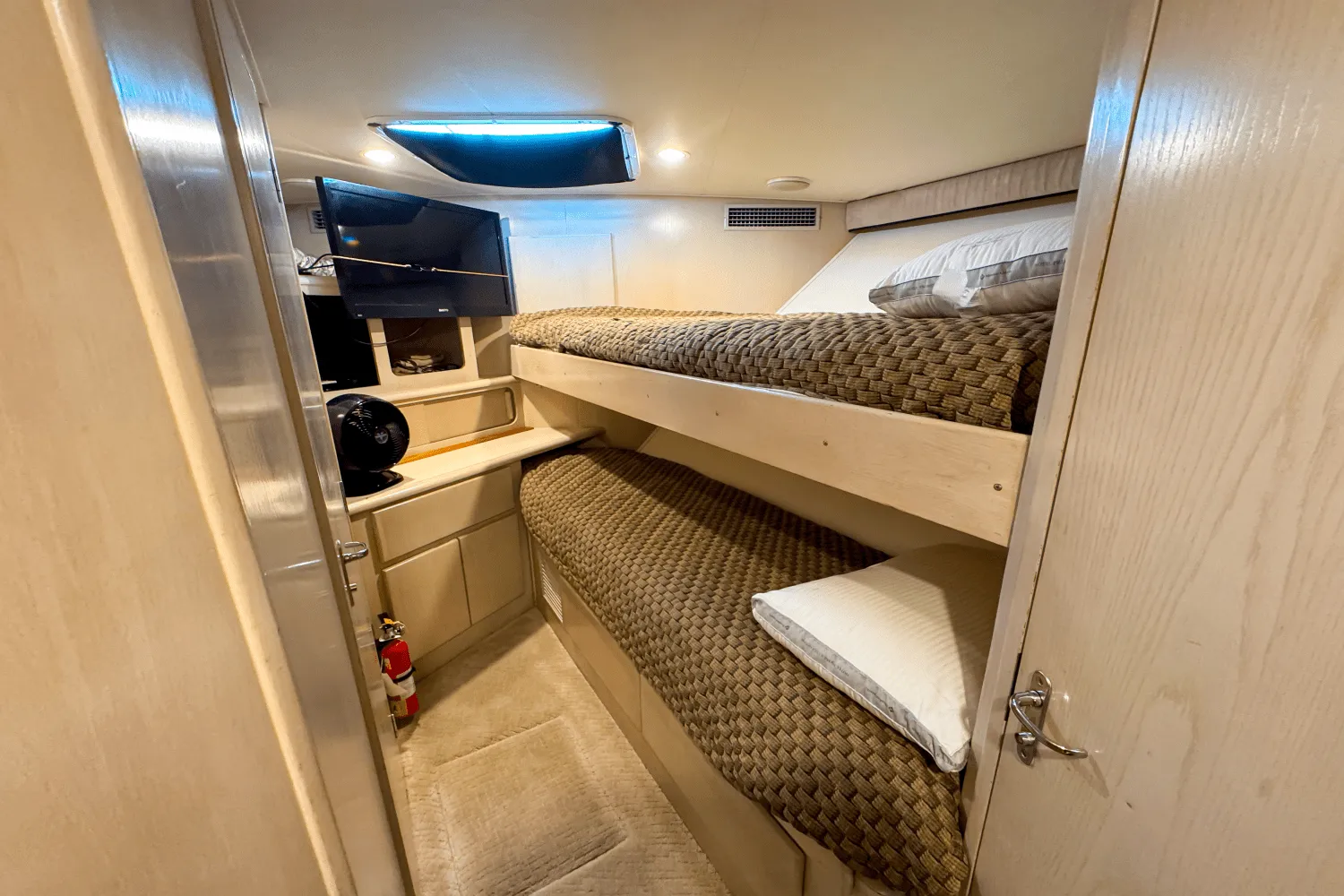 1996 Hatteras 54 CONVERTIBLE Image Thumbnail #73