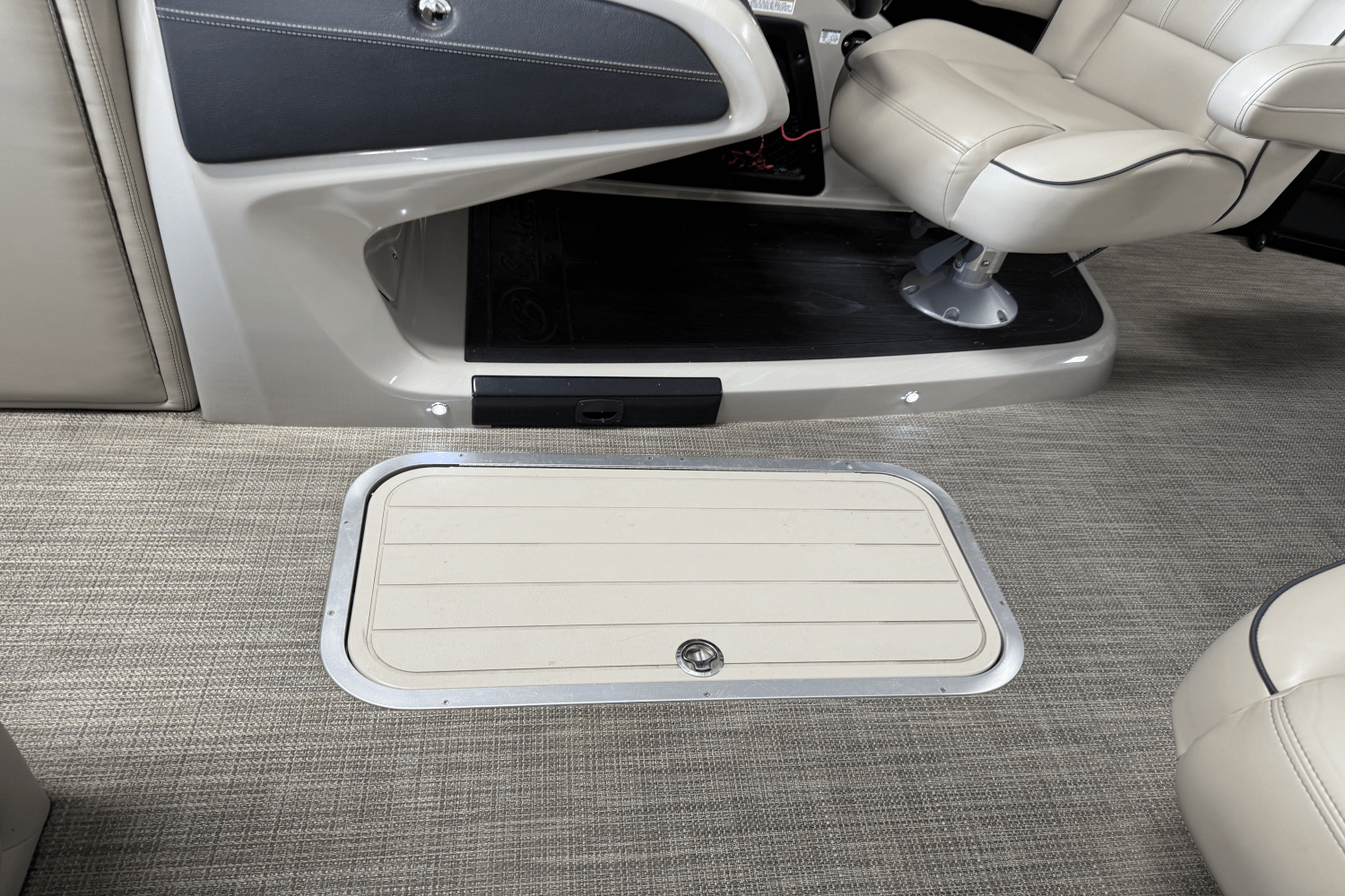 2019 Barletta LUSSO 25 UC Image Thumbnail #29