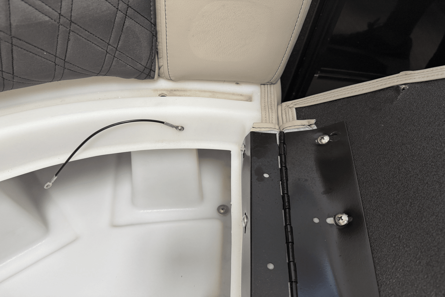 2019 Barletta LUSSO 25 UC Image Thumbnail #22