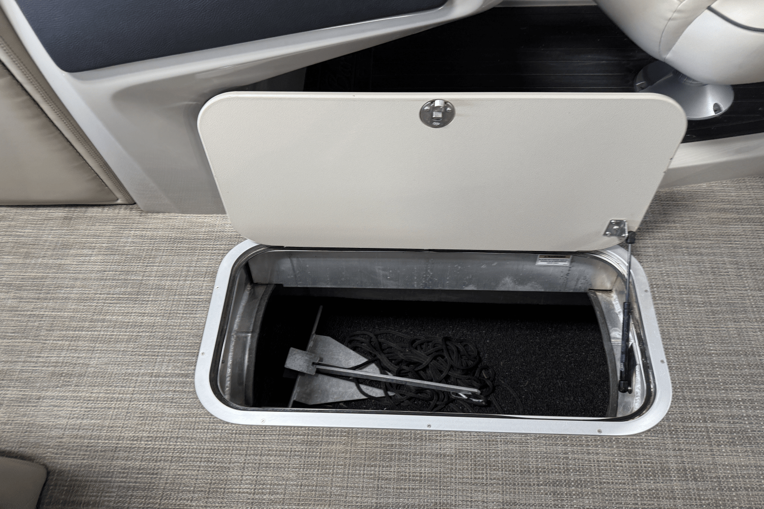 2019 Barletta LUSSO 25 UC Image Thumbnail #30