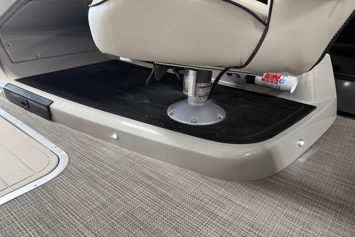 2019 Barletta LUSSO 25 UC Image Thumbnail #34