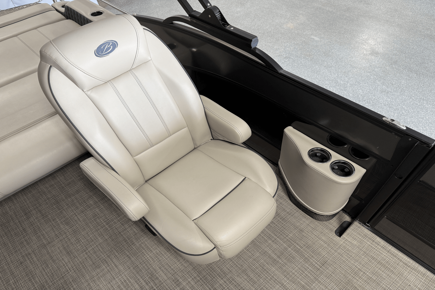 2019 Barletta LUSSO 25 UC Image Thumbnail #54