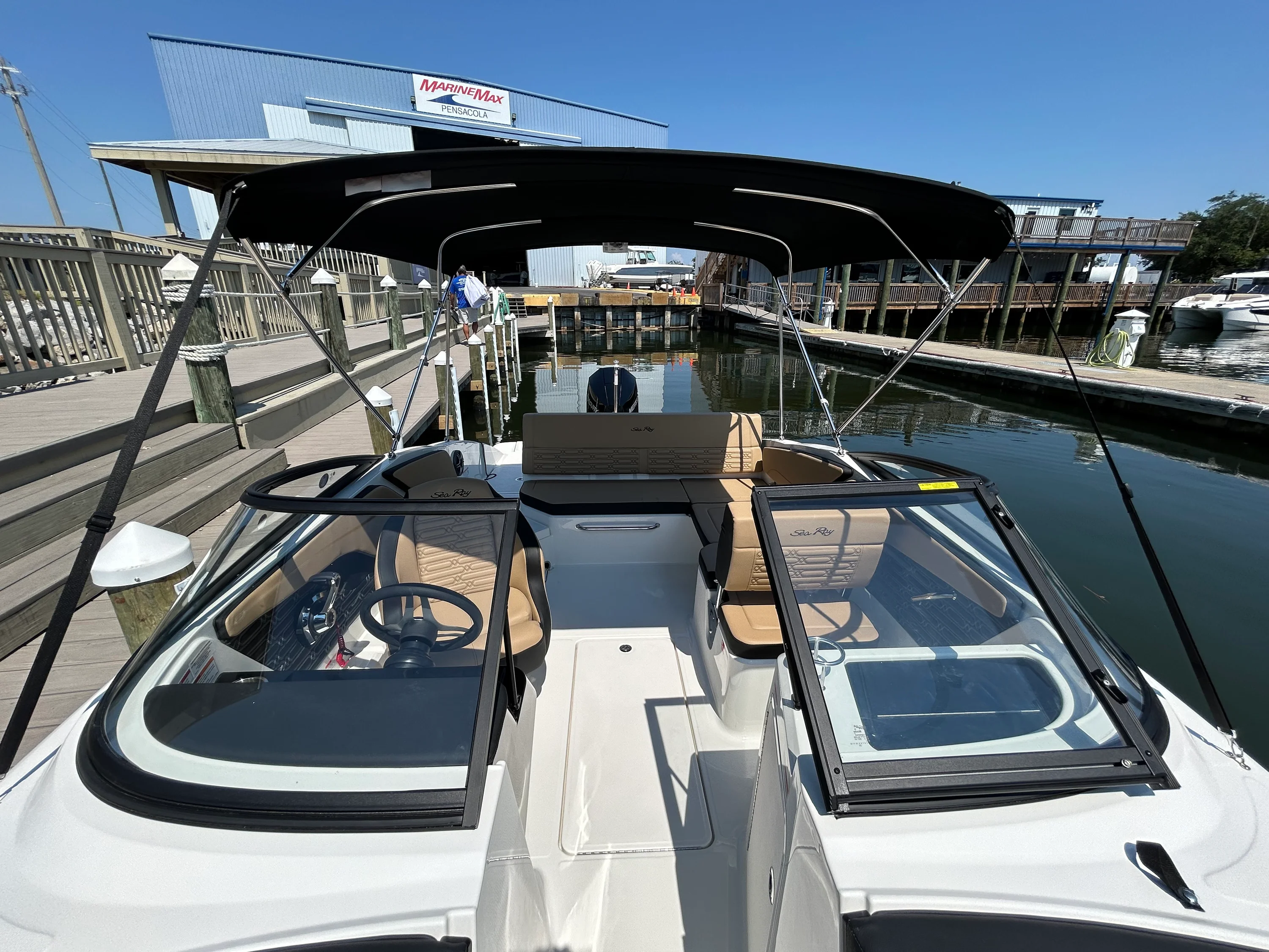 2026 Sea Ray SPX 210 Outboard Image Thumbnail #5