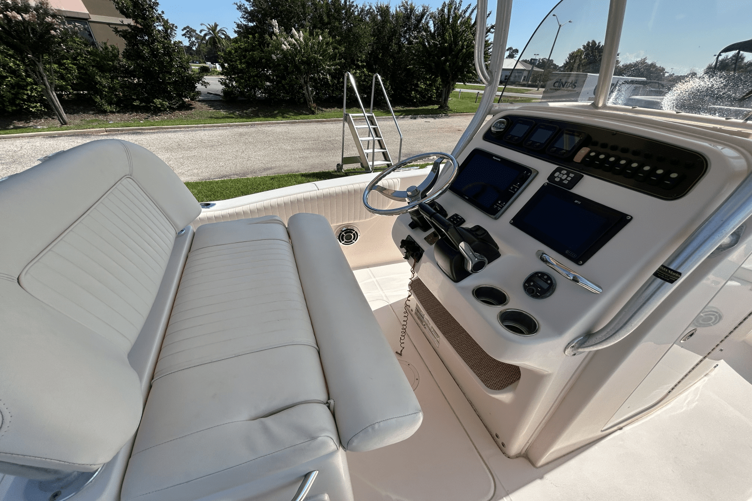 2013 Grady-White Fisherman 257 Image Thumbnail #9