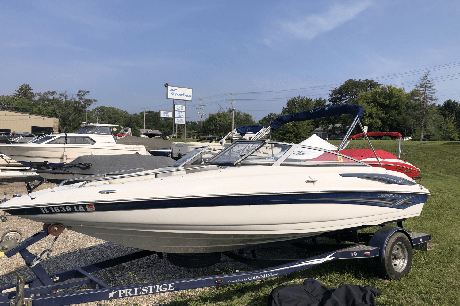 1996 Crownline Boats 225 CCR Standard Equipment, Boat Value, Boat