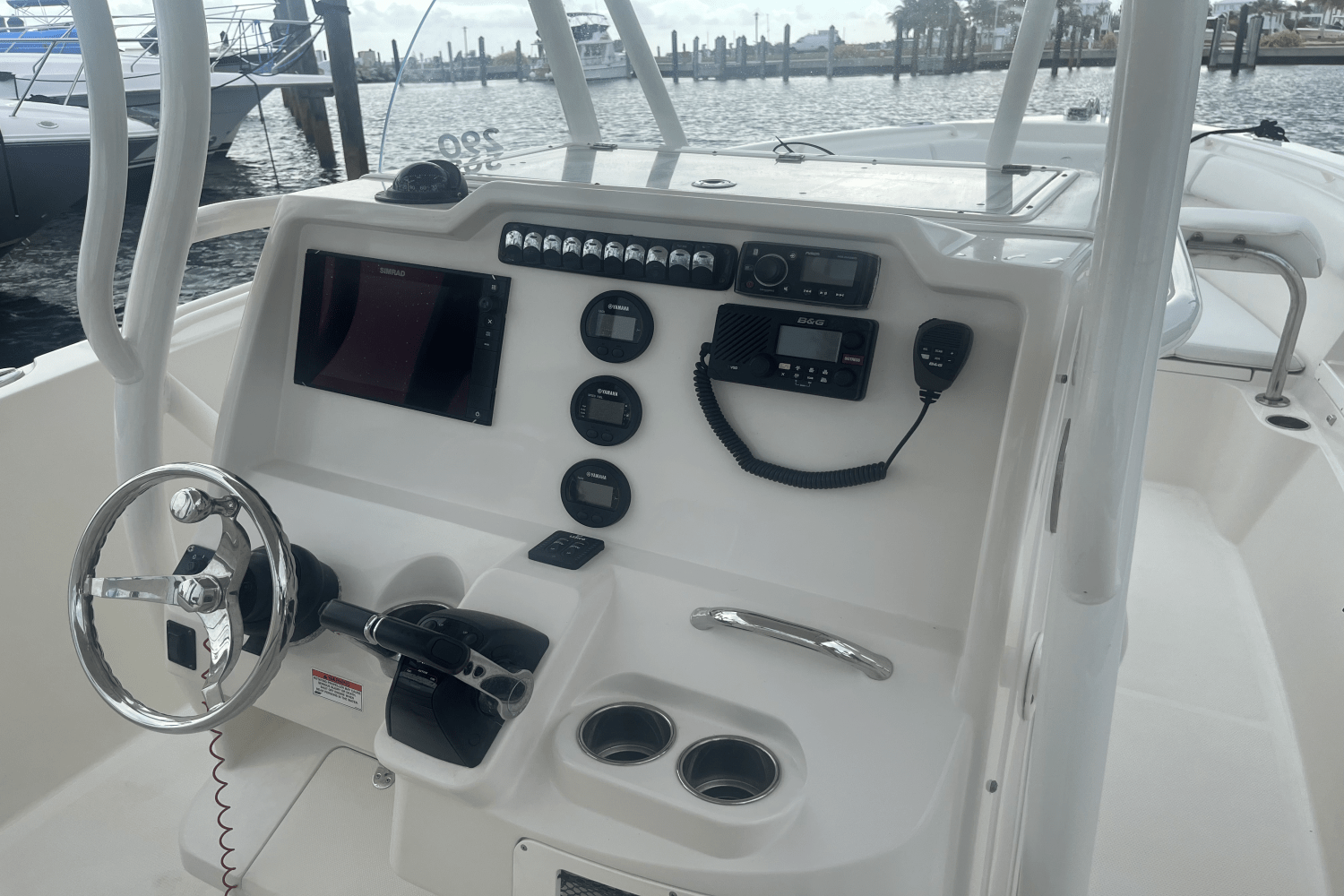 2015 Sailfish 290 CC Image Thumbnail #8