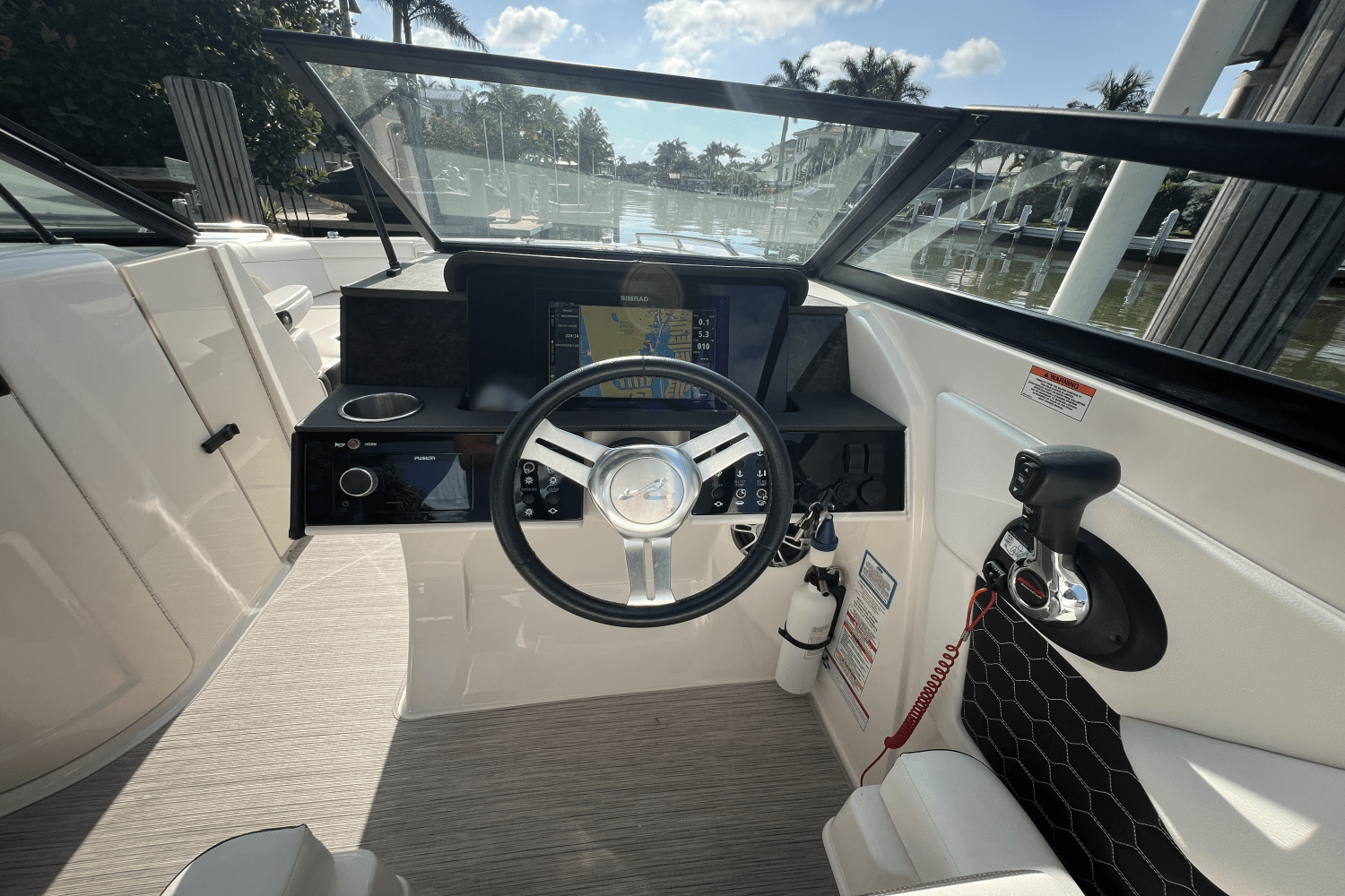 2020 Sea Ray 270 SDX-OB Image Thumbnail #13