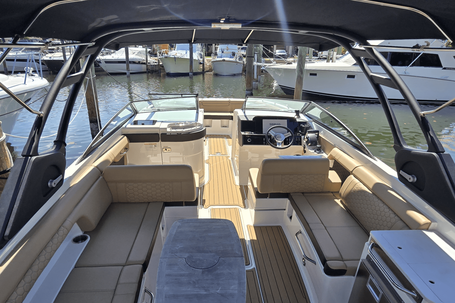 2024 Sea Ray 290 SDX-OB Image Thumbnail #15