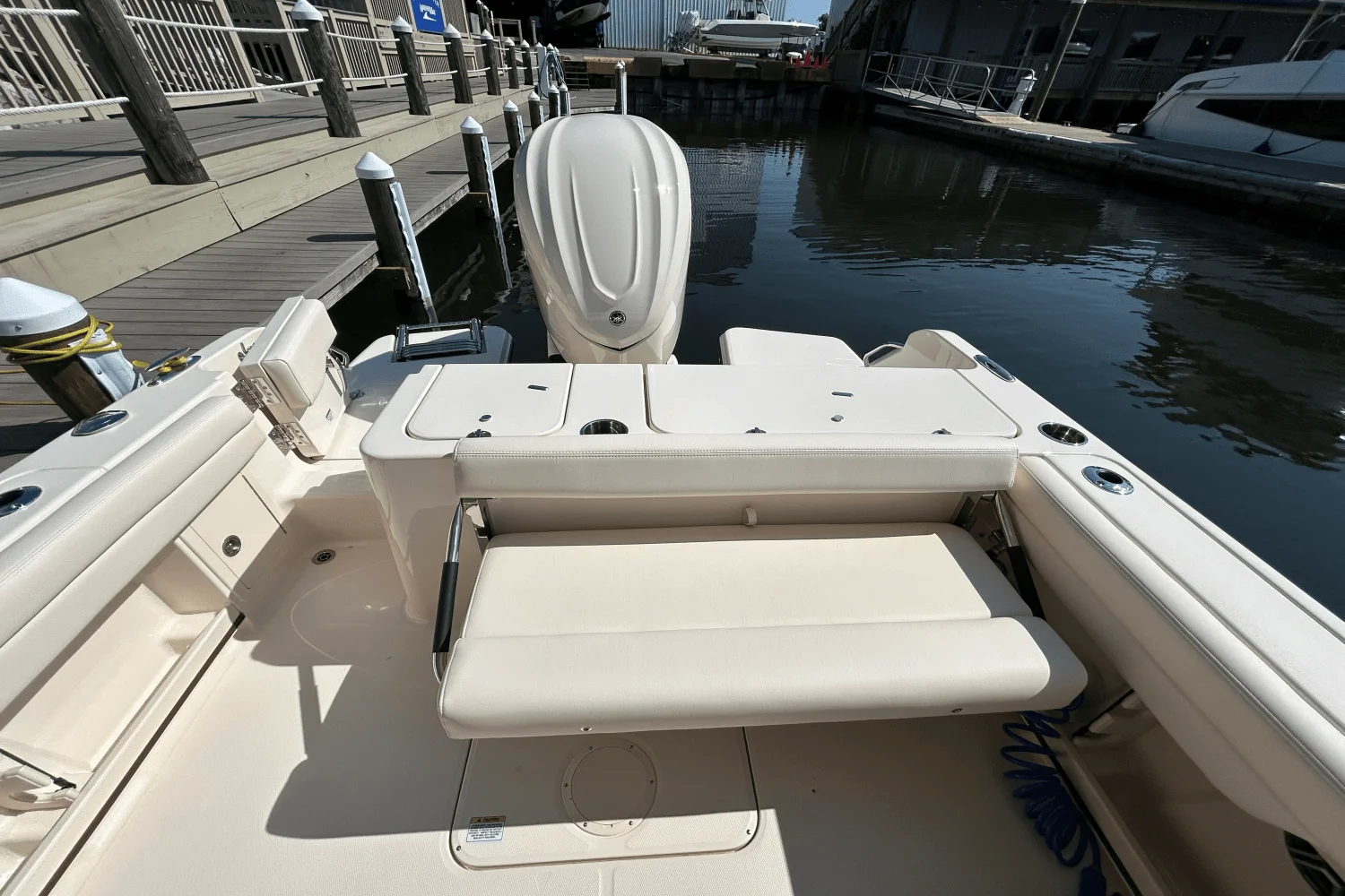 2026 Grady-White Freedom 235 Image Thumbnail #6