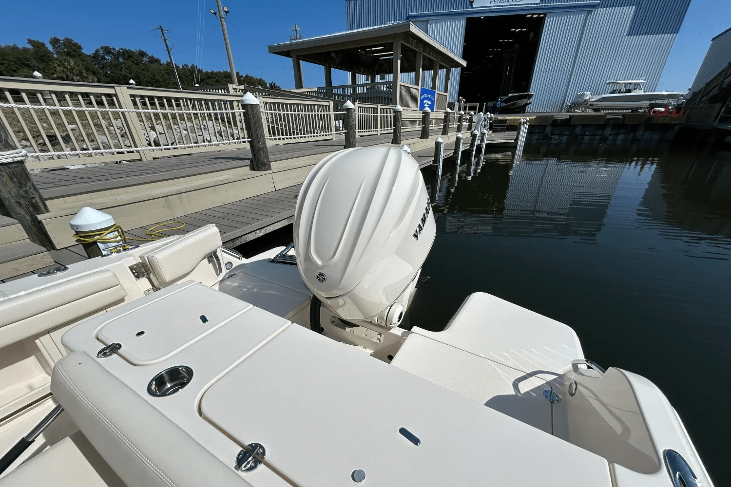 2026 Grady-White Freedom 235 Image Thumbnail #9