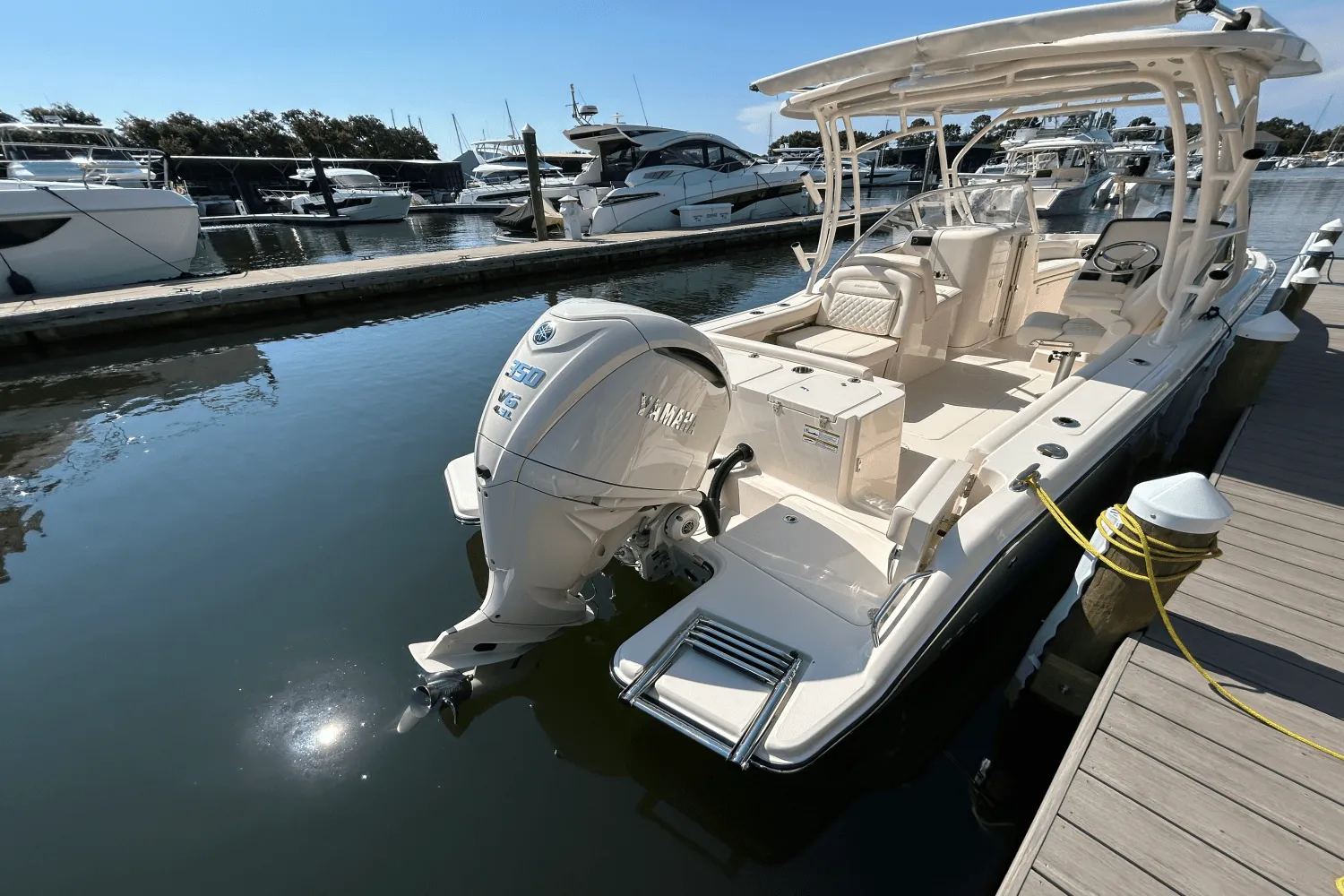 2026 Grady-White Freedom 235 Image Thumbnail #5