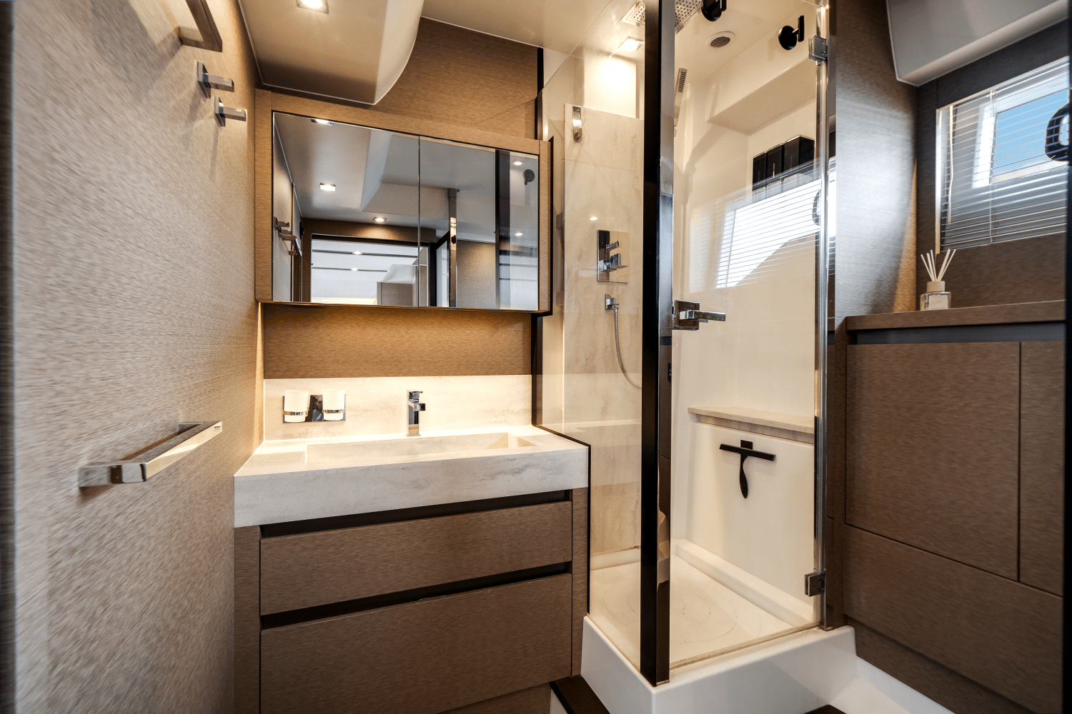 2021 Prestige
                                                             630 FLY Image Thumbnail #32