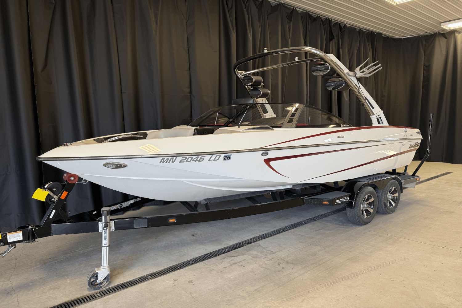 2013 Malibu 21VLX Image Thumbnail #2