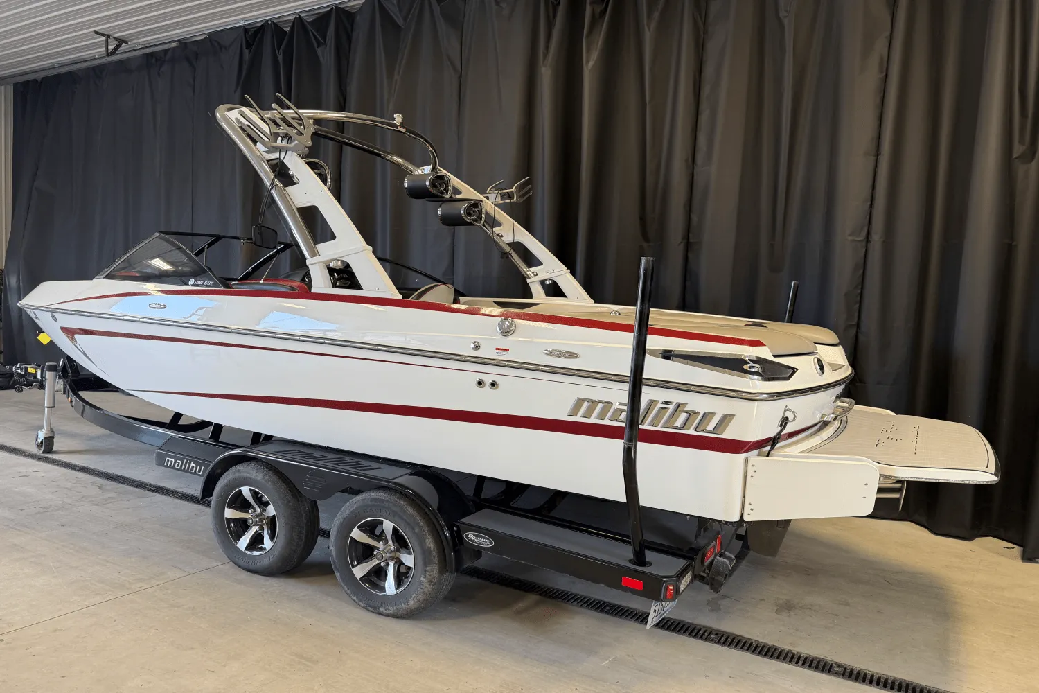 2013 Malibu 21VLX Image Thumbnail #3