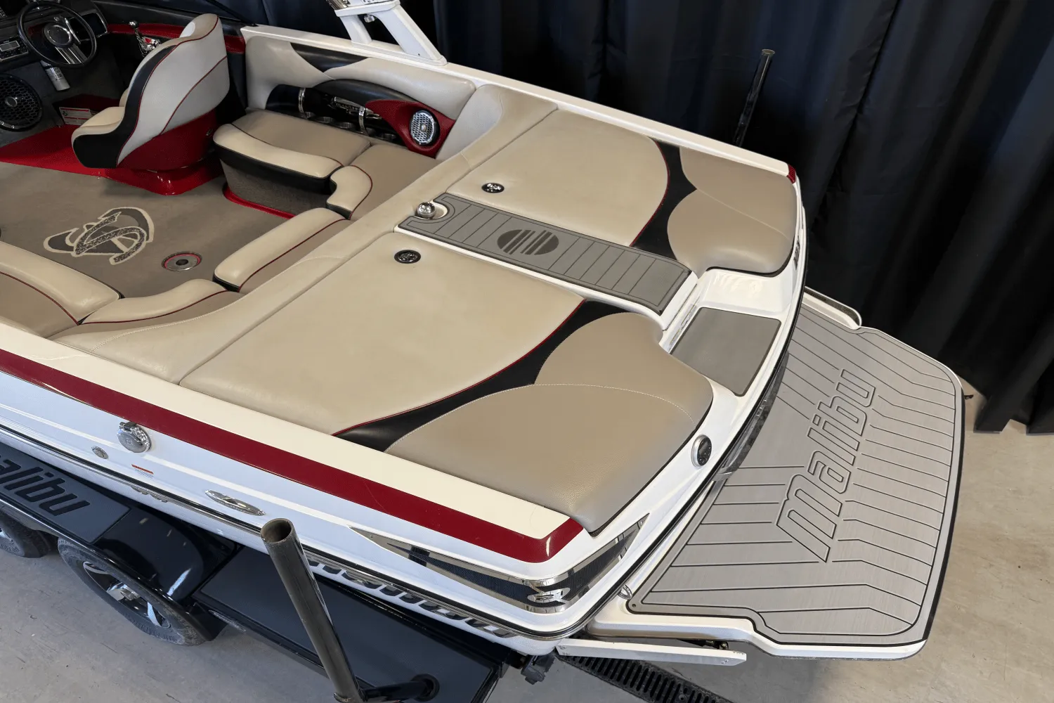2013 Malibu 21VLX Image Thumbnail #16