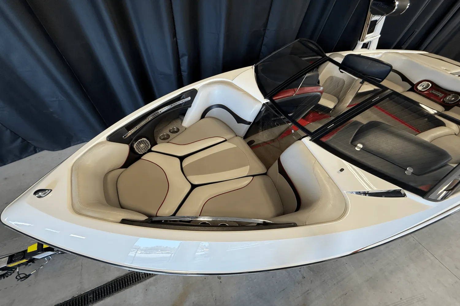 2013 Malibu 21VLX Image Thumbnail #12