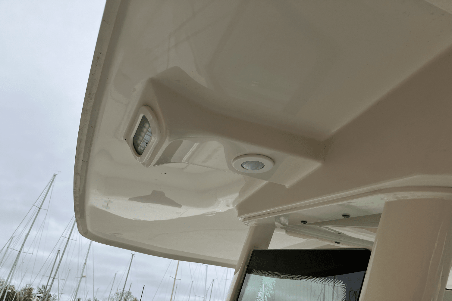 2023 Sailfish 272 CC Image Thumbnail #32