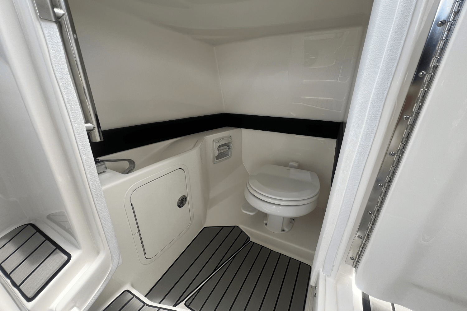 2026 Sea Ray 280SXO Image Thumbnail #14