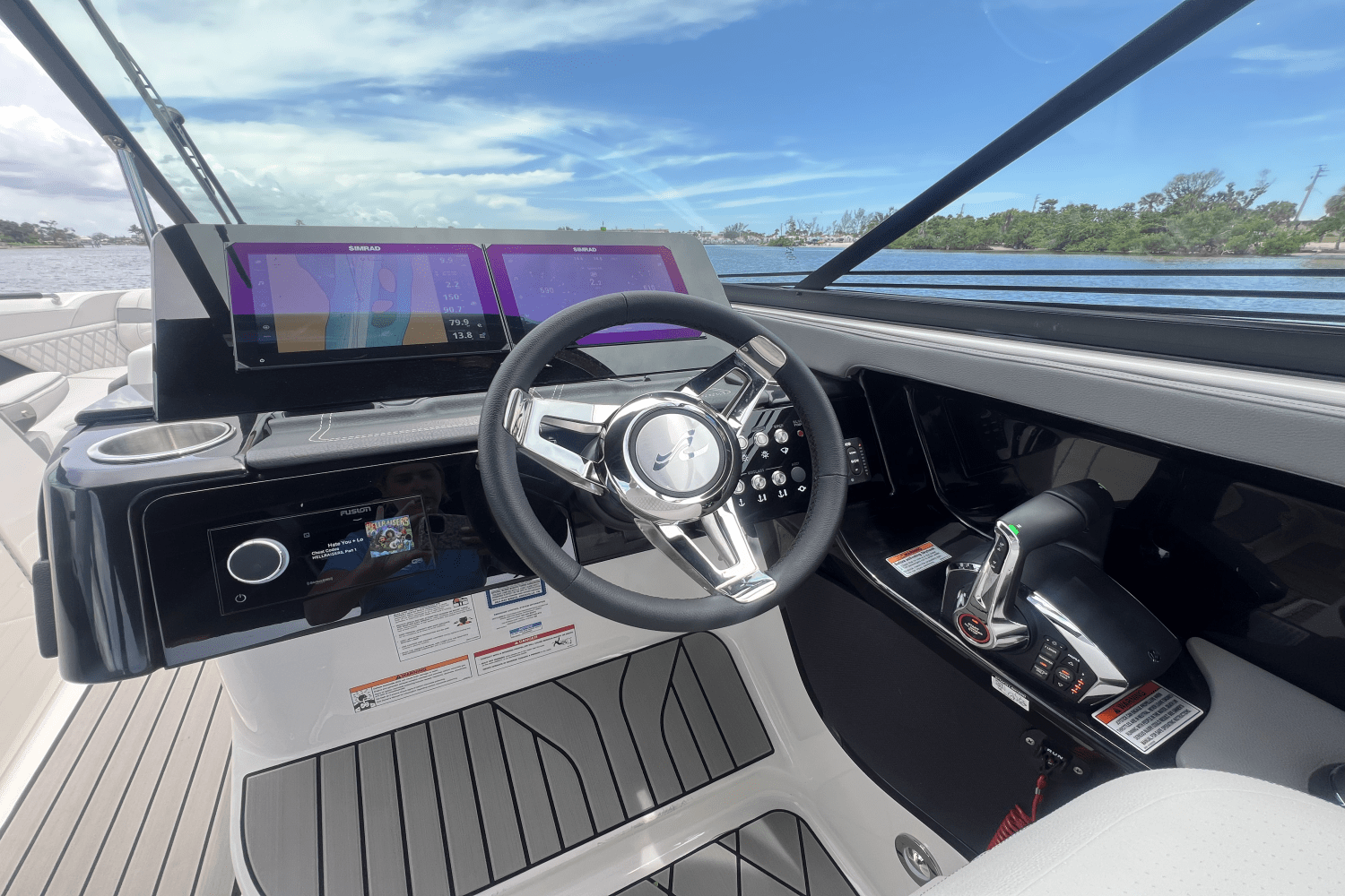 2026 Sea Ray 280SXO Image Thumbnail #26