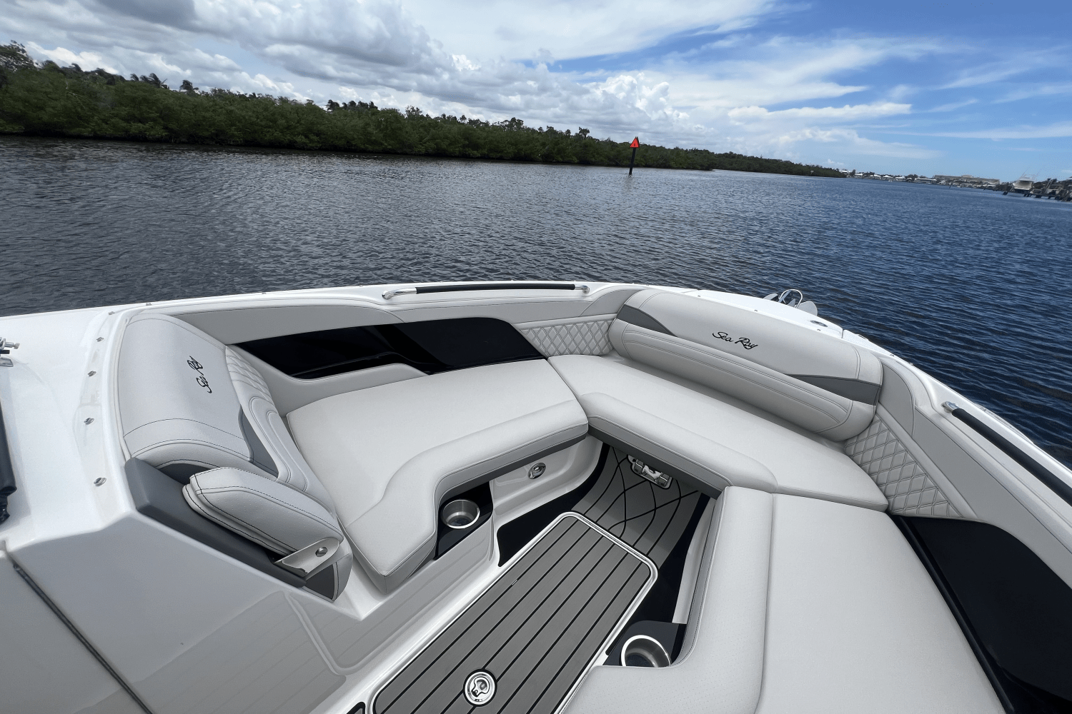 2026 Sea Ray 280SXO Image Thumbnail #18