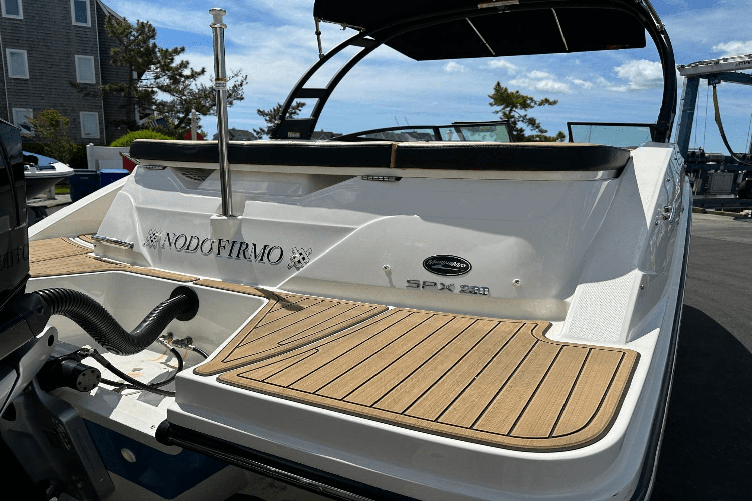 2023 Sea Ray 230 SPX-OB Image Thumbnail #18