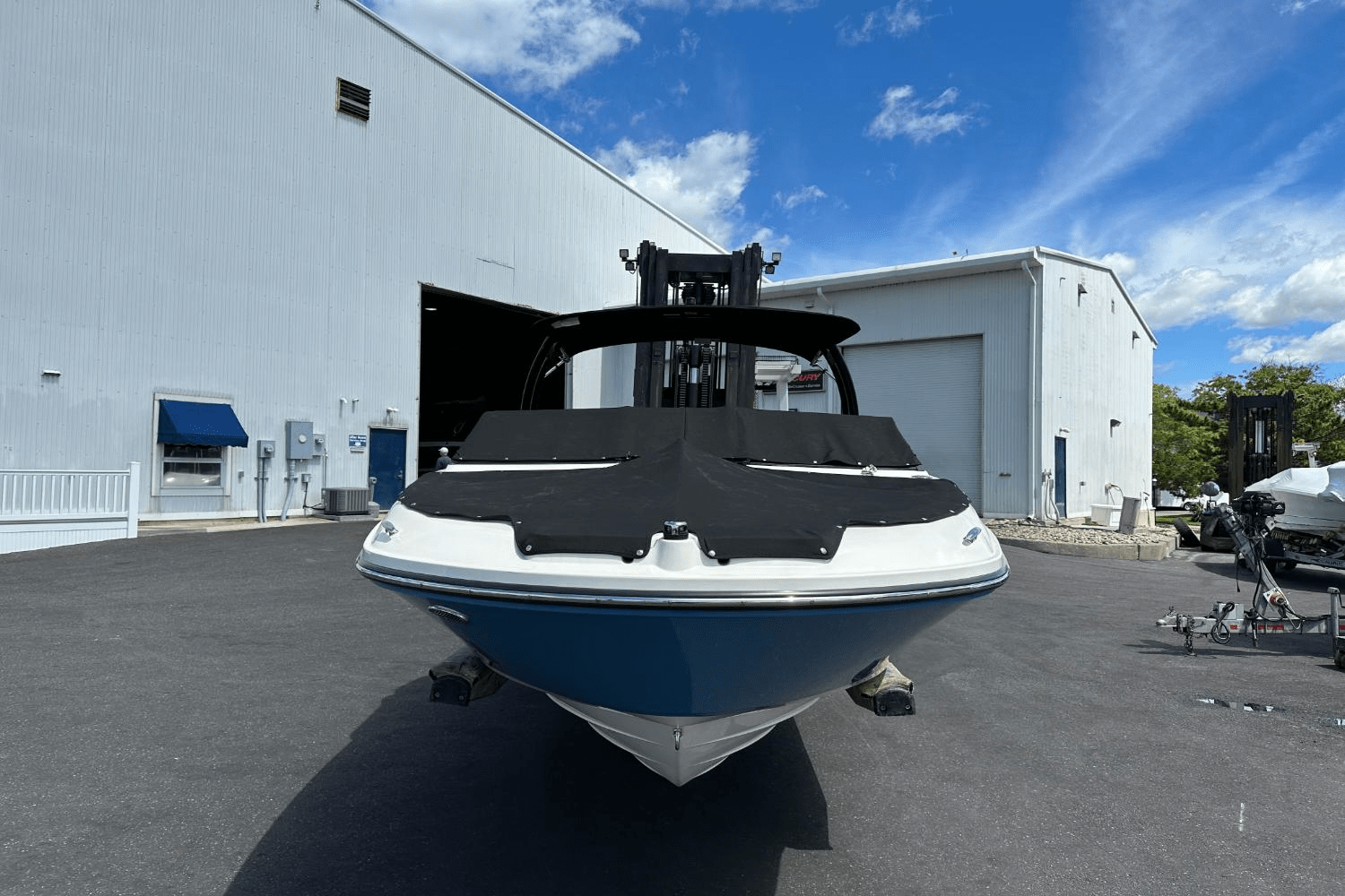 2023 Sea Ray 230 SPX-OB Image Thumbnail #11