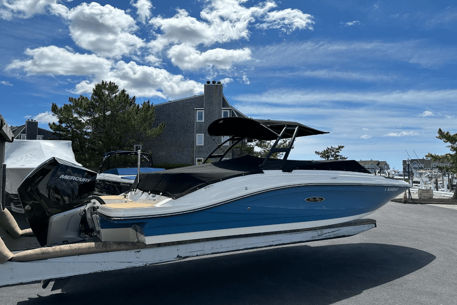 2023 Sea Ray 230 SPX-OB Image Thumbnail #6