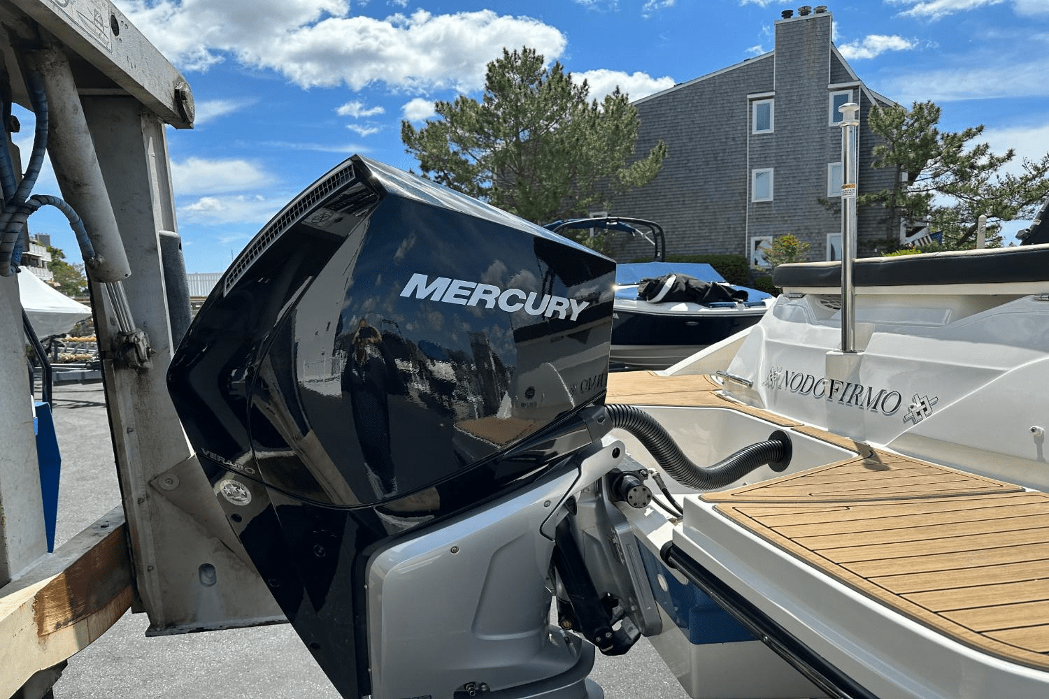 2023 Sea Ray 230 SPX-OB Image Thumbnail #12