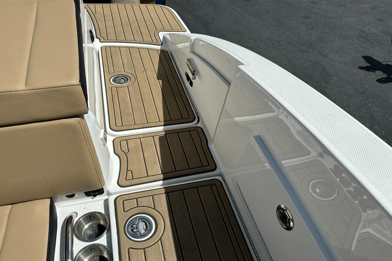 2023 Sea Ray 230 SPX-OB Image Thumbnail #19