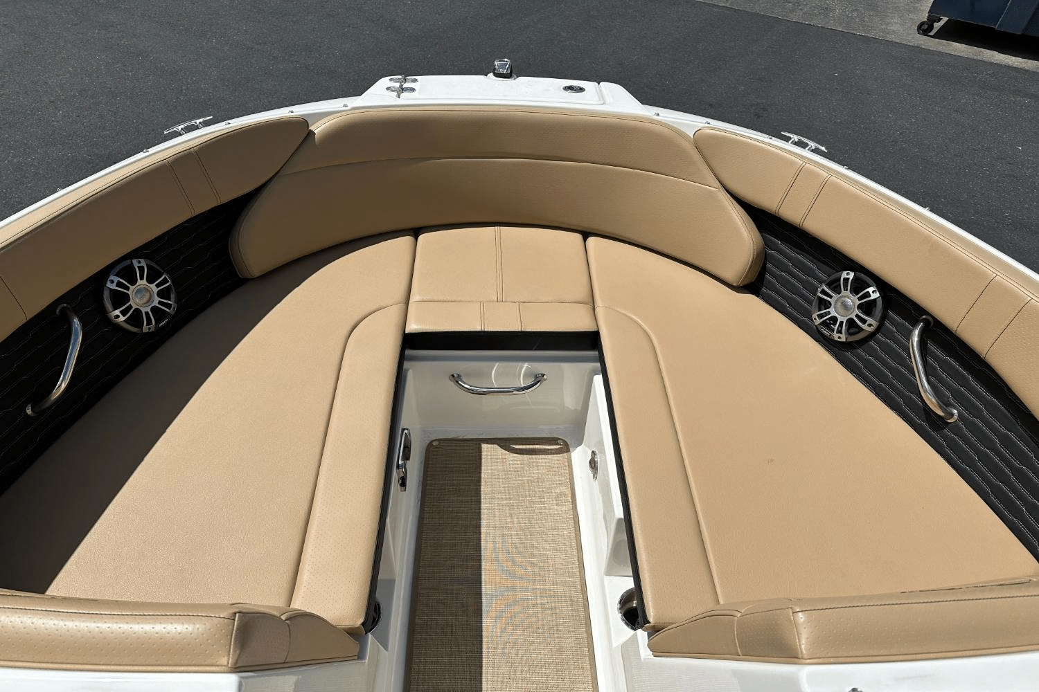 2023 Sea Ray 230 SPX-OB Image Thumbnail #35